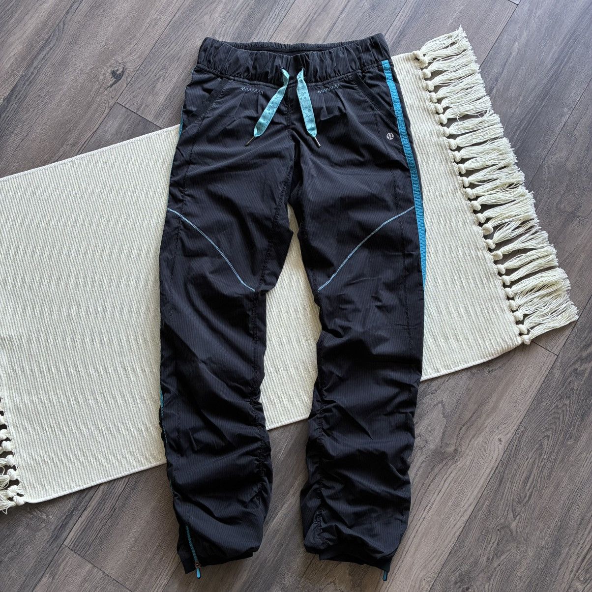 Lululemon Lululemon Run Track N Field Pants Lined Ankle Zip Pants Size 27" / US 4 / IT 40 - 1 Thumbnail