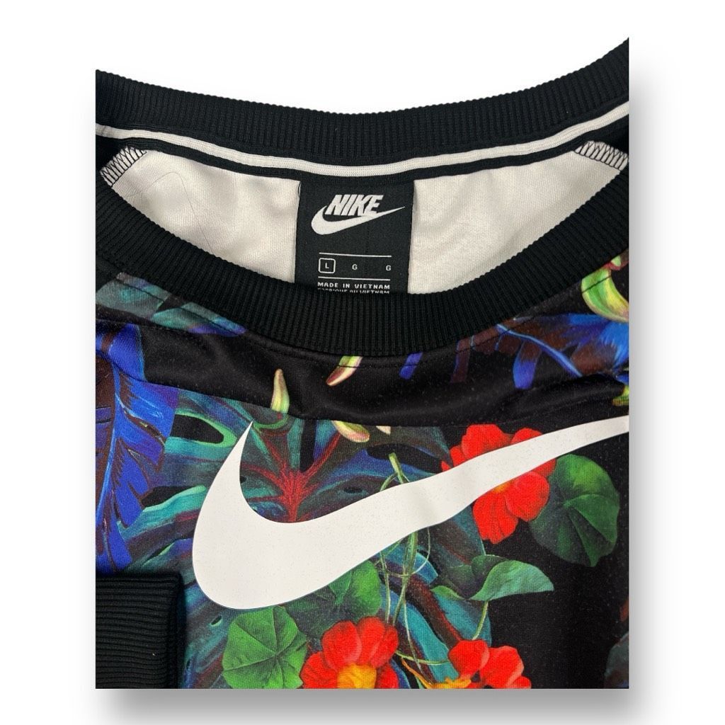 Nike Nike Hyper Tropical Cropped Crewneck Sweatshirt Size Large Grailed