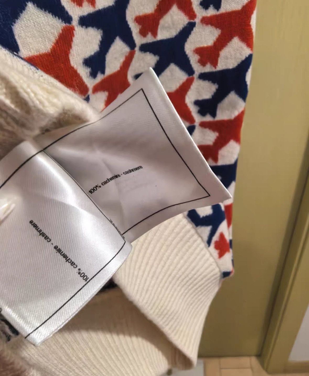 Chanel Chanel Cashmere Knit Sweater with Plane Design size 36 wxx Size S / US 4 / IT 40 - 5 Thumbnail