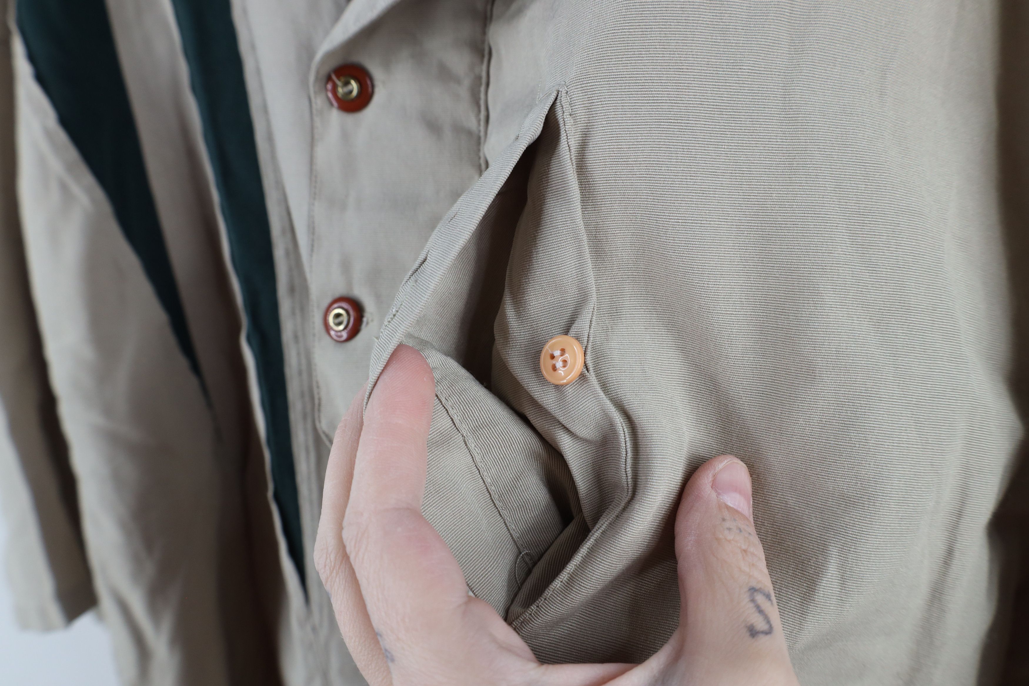 Vintage Vintage 90s Streetwear Blend Collared Button Shirt Beige Size US XL / EU 56 / 4 - 7 Thumbnail