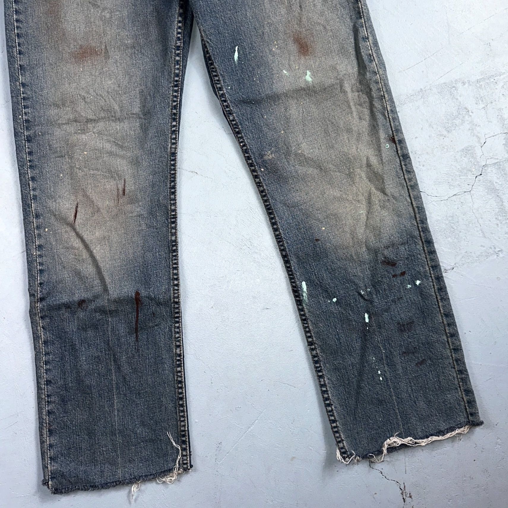 Levi's VINTAGE Levi's 505 Jeans Blue 90s USA 36x36 Regular Mens Straight Classic Med Wash 36in Inseam 501 Series XX Thrashed Denim Cotton Size US 36 / EU 52 - 3 Thumbnail
