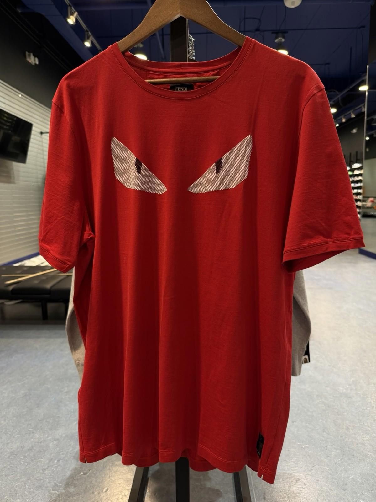 Fendi FENDI Men's Size- (58) Red Cotton Silver Eyes T-Shirt $700 Size US XL / EU 56 / 4 - 9 Thumbnail