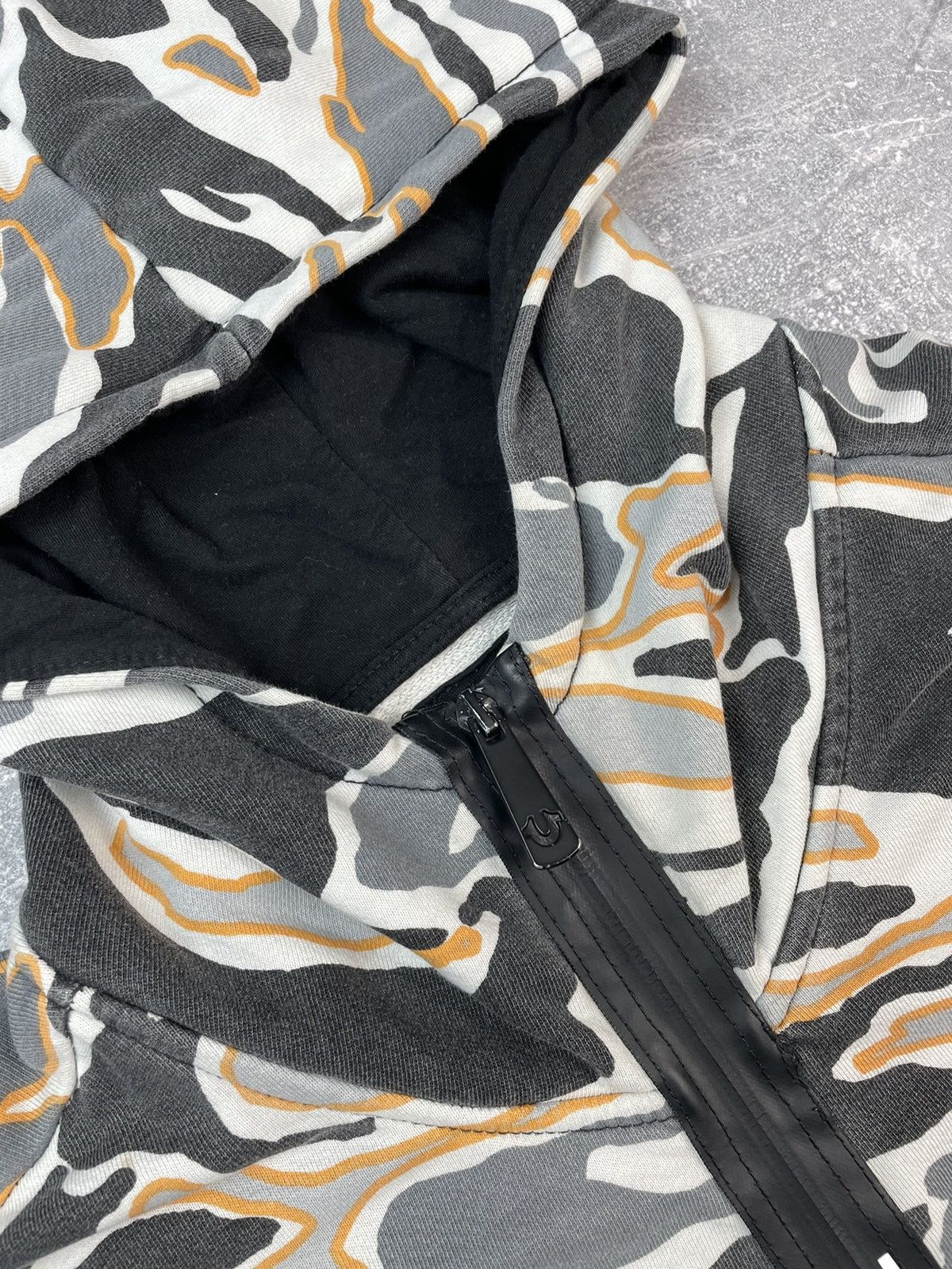 True Religion True Religion Camo Zip Hoodie Size US L / EU 52-54 / 3 - 6 Thumbnail