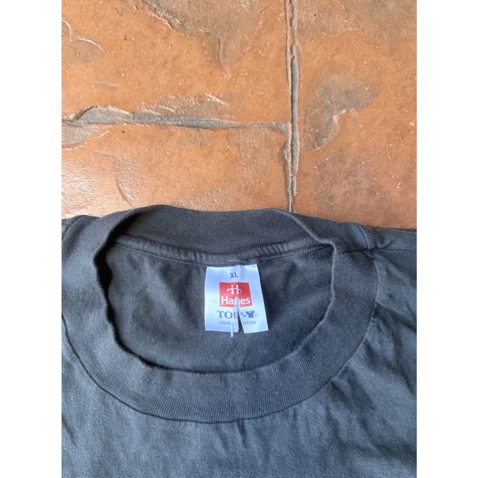 Hanes VINTAGE Hanes Transylvania University Gabriel Stan Art T-Shirt XL Black Crew Neck Short Sleeve Graphic Print Men Tik 80s 90s Halloween University Logo Size US XL / EU 56 / 4 - 2 Thumbnail