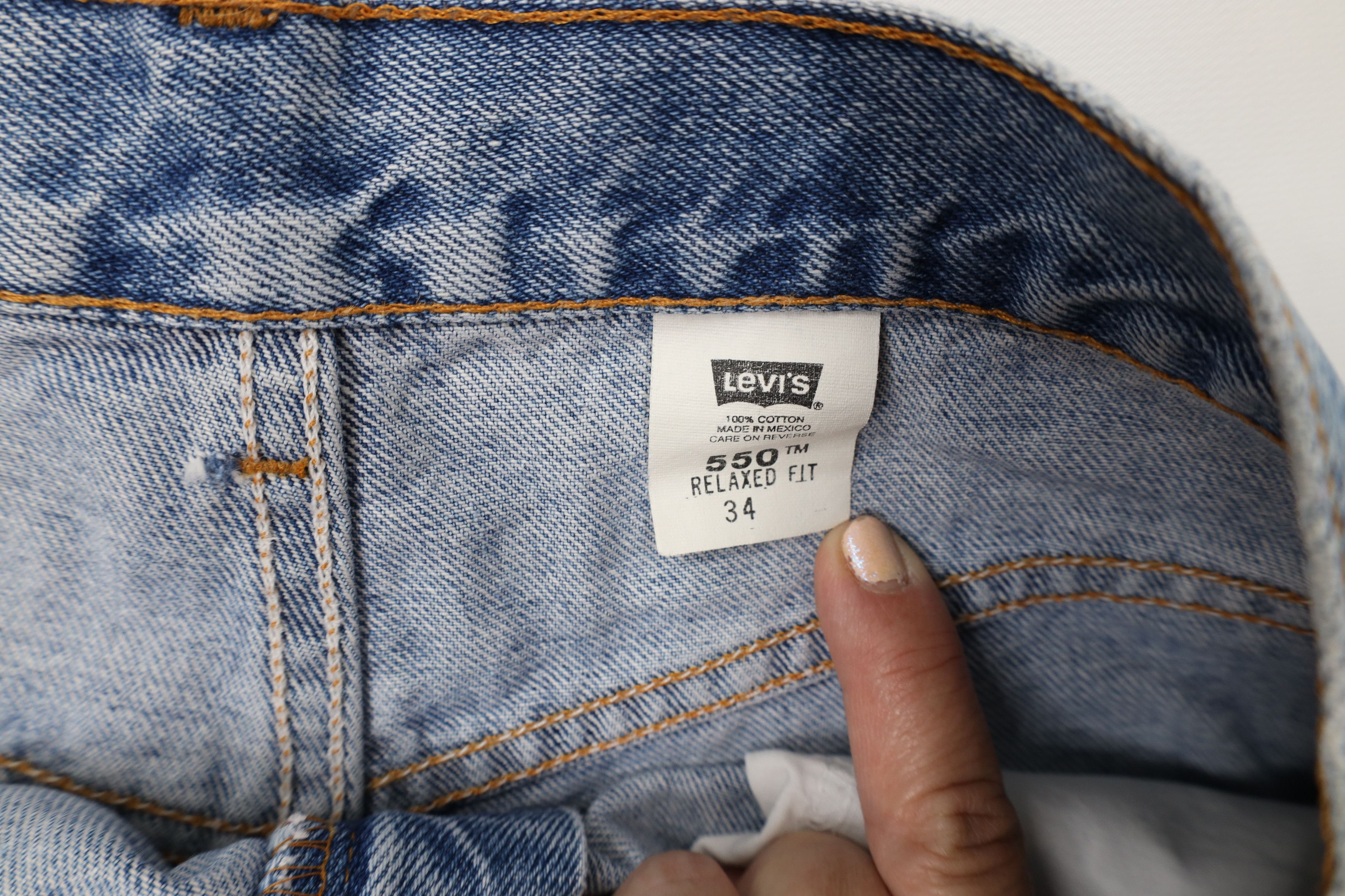 Levi's Vintage Y2K 2001 Levis 505 Fit Denim Jean Shorts Blue Size US 34 / EU 50 - 9 Thumbnail