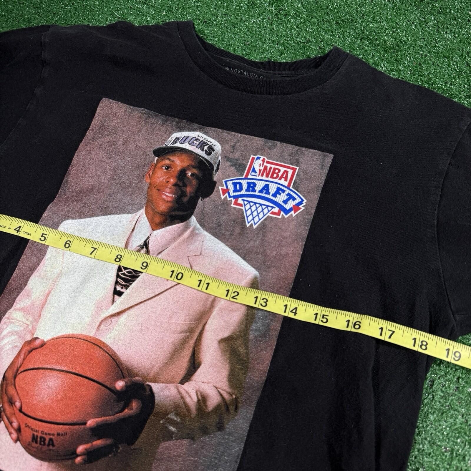 Mitchell & Ness Mitchell Ness Giannis Antetokounmpo Milwaukee Bucks NBA Tee Size ONE SIZE - 3 Thumbnail