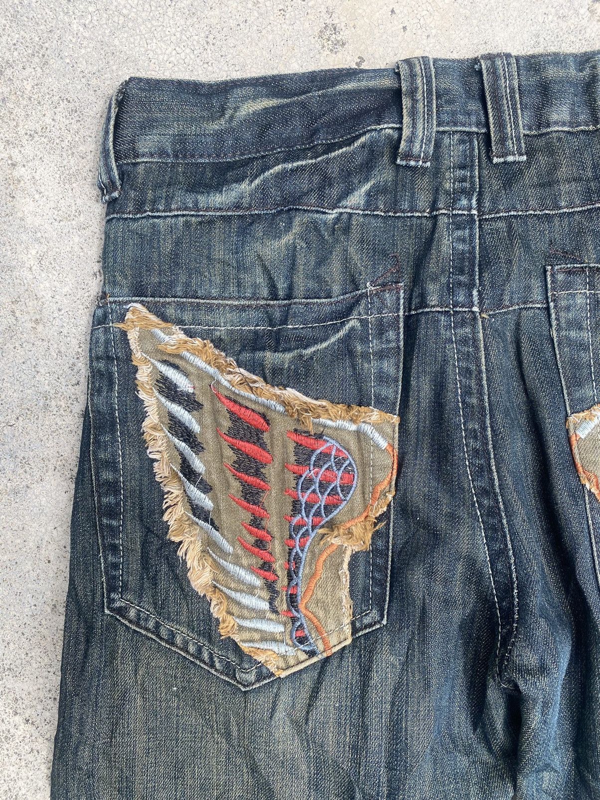 Le Grande Bleu (L.G.B.) Japanese Brand Vo+E Heavy Clawmark Cowboy Style Jeans Size US 32 / EU 48 - 17 Thumbnail