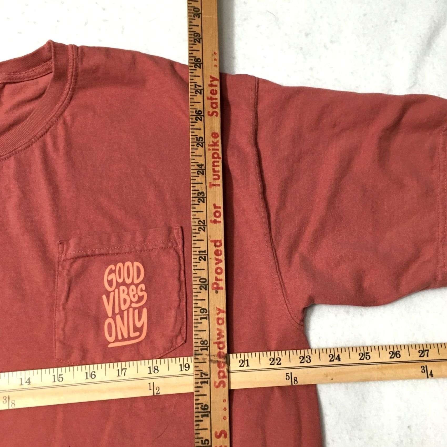 Comfort Colors T-Shirt Men's XL purple Good Vibes Only Short Sleeve pocket lavender purple Good Pop Comfort Colors Size US XL / EU 56 / 4 - 5 Thumbnail