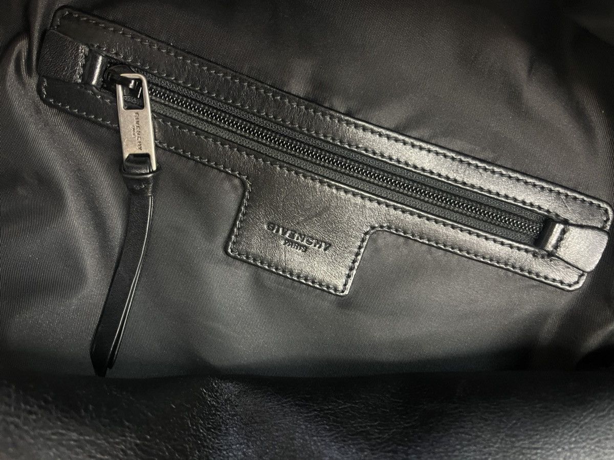Givenchy Givenchy Paris back pack Size ONE SIZE - 8 Thumbnail