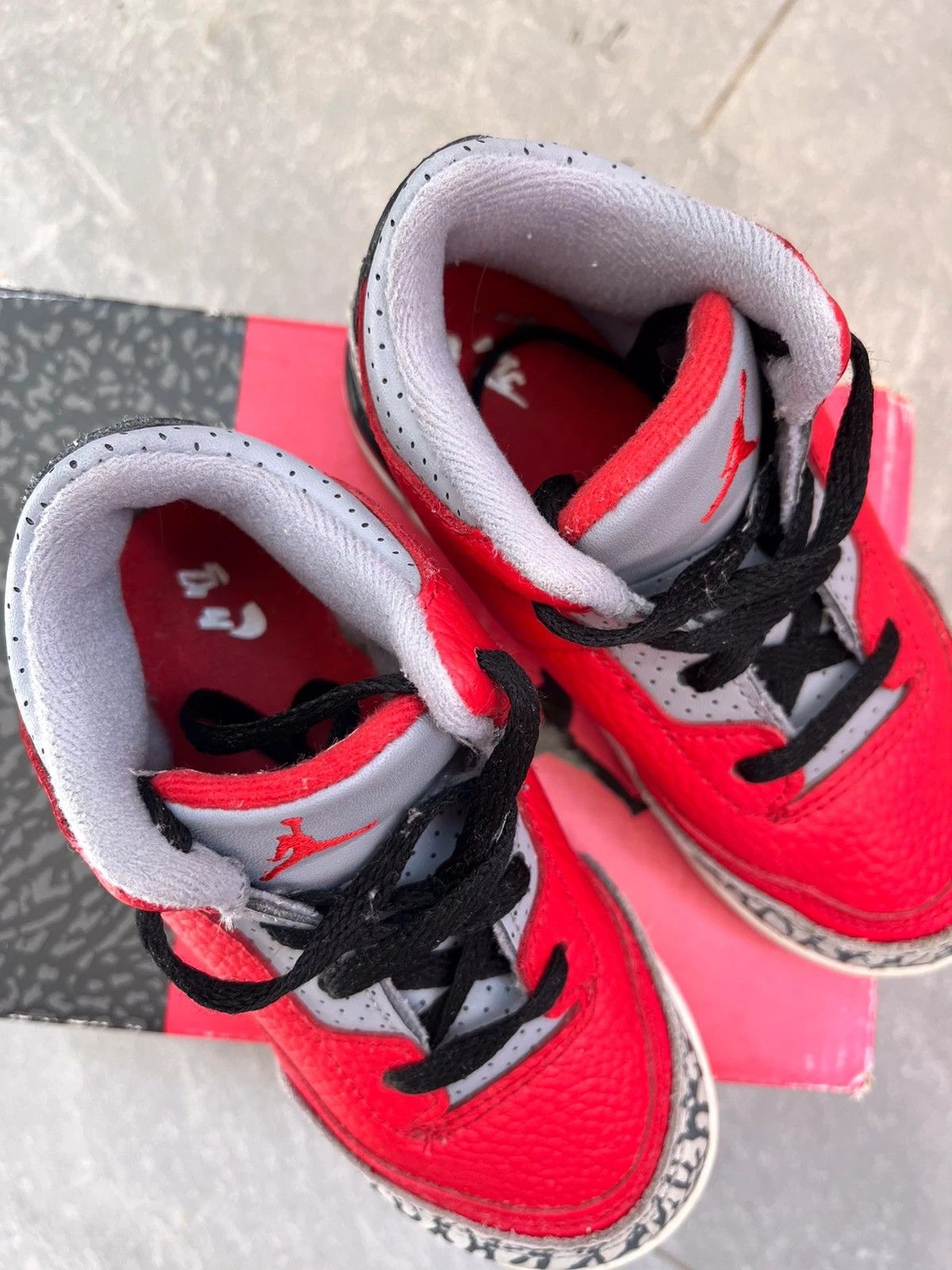 Jordan Brand Air Jordan Retro 3 Size 9C EUR 26 15cm Sneakers Size US 5 / EU 37 - 7 Thumbnail