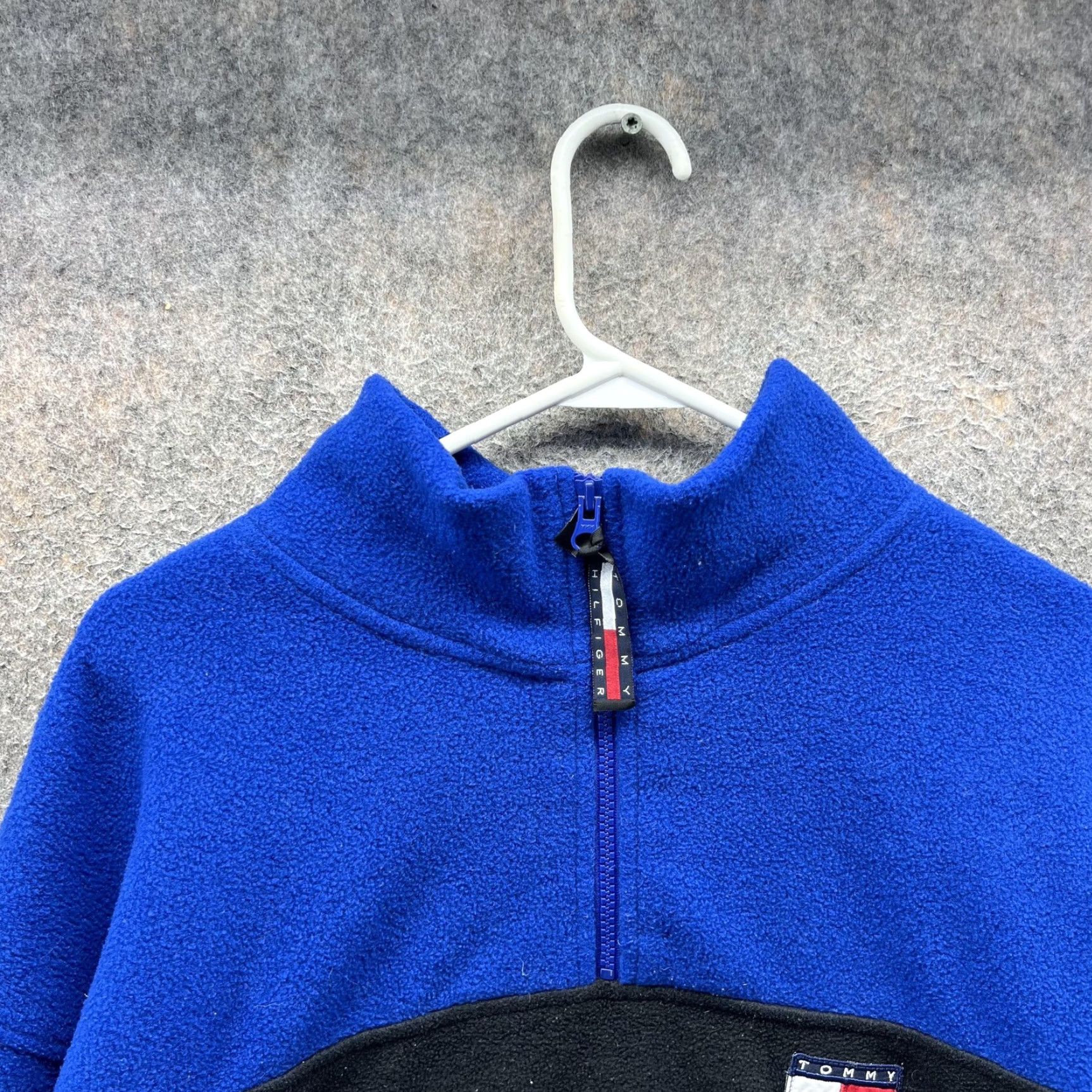 Tommy Hilfiger VINTAGE Tommy Hilfiger Jacket Mens M Blue Black Fleece 1/4 Zip Pullover 90s Size US M / EU 48-50 / 2 - 6 Thumbnail