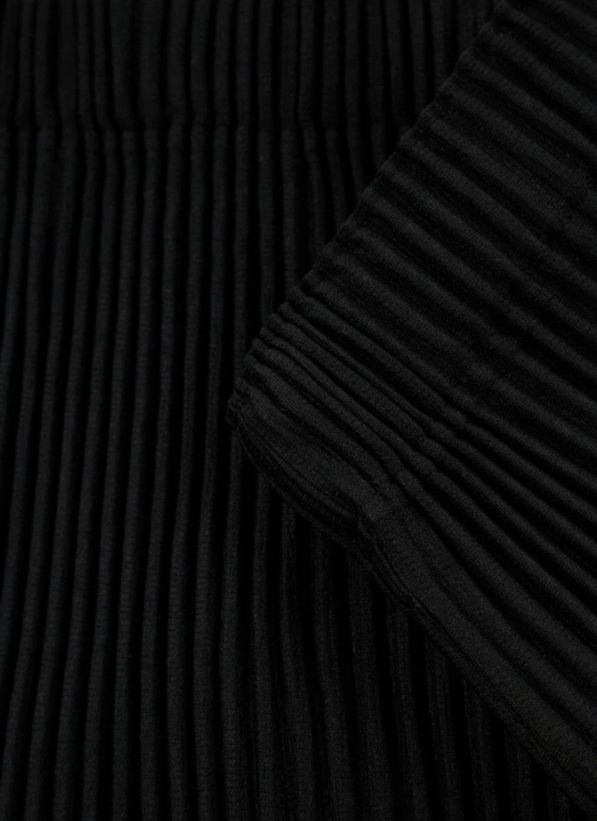 Issey Miyake HOMME PLISSÉ ISSEY MIYAKE Pleated Black 2 Medium ex-display Size US 38 / EU 54 - 15 Thumbnail