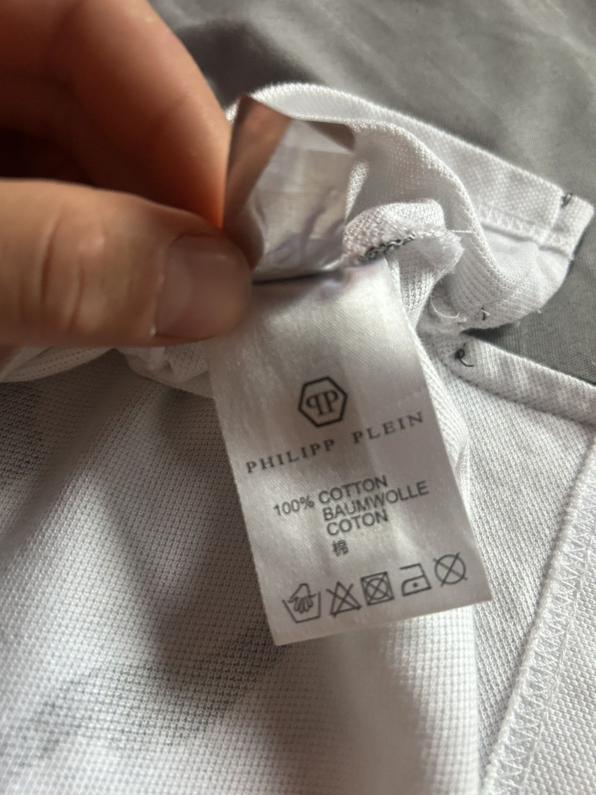 Philipp Plein Philipp Plein M, 8/10 Size US S / EU 44-46 / 1 - 4 Thumbnail