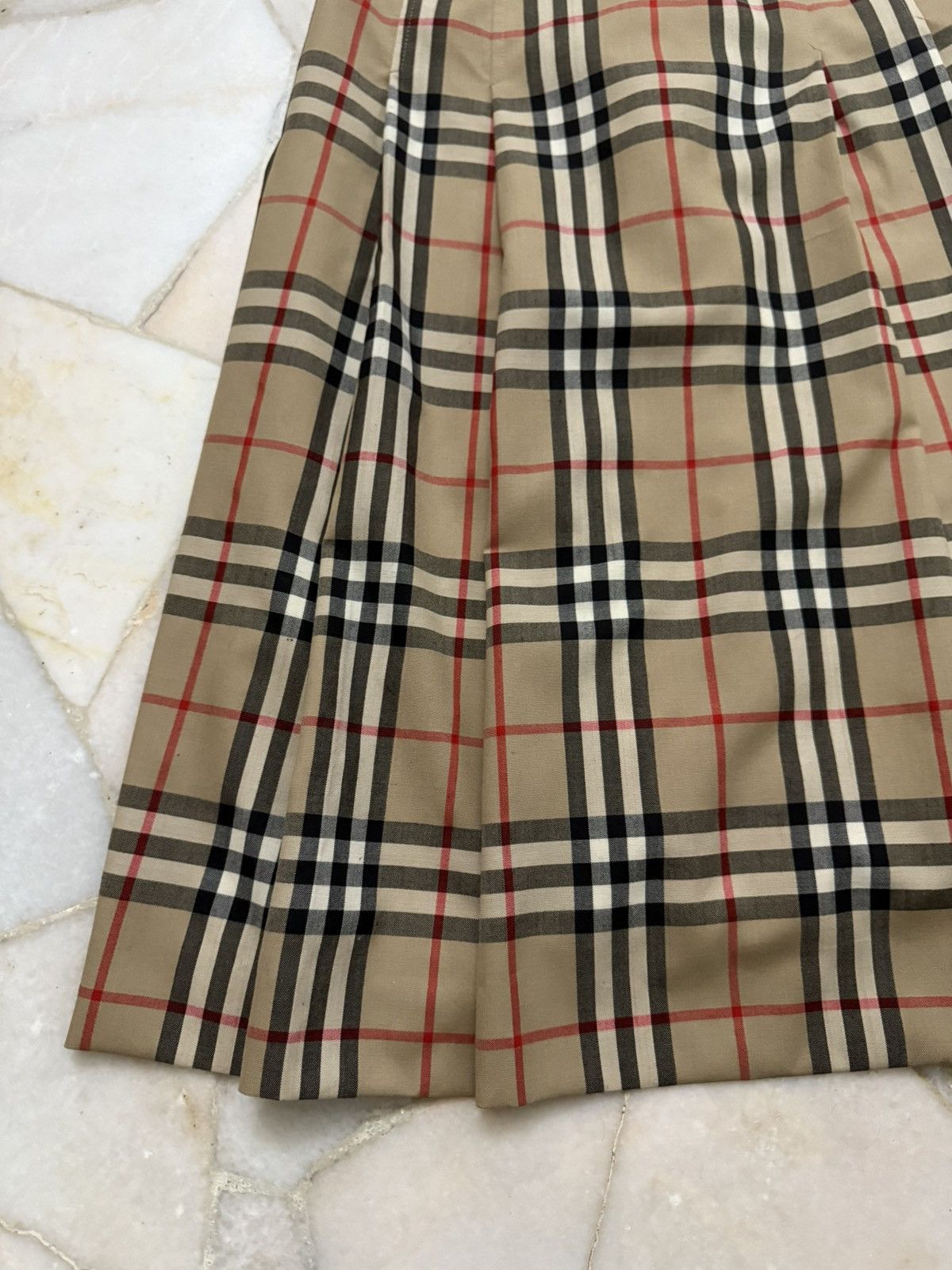 Burberry Vintage Burberrys Nova Check skirt Size 28" / US 6 / IT 42 - 3 Thumbnail
