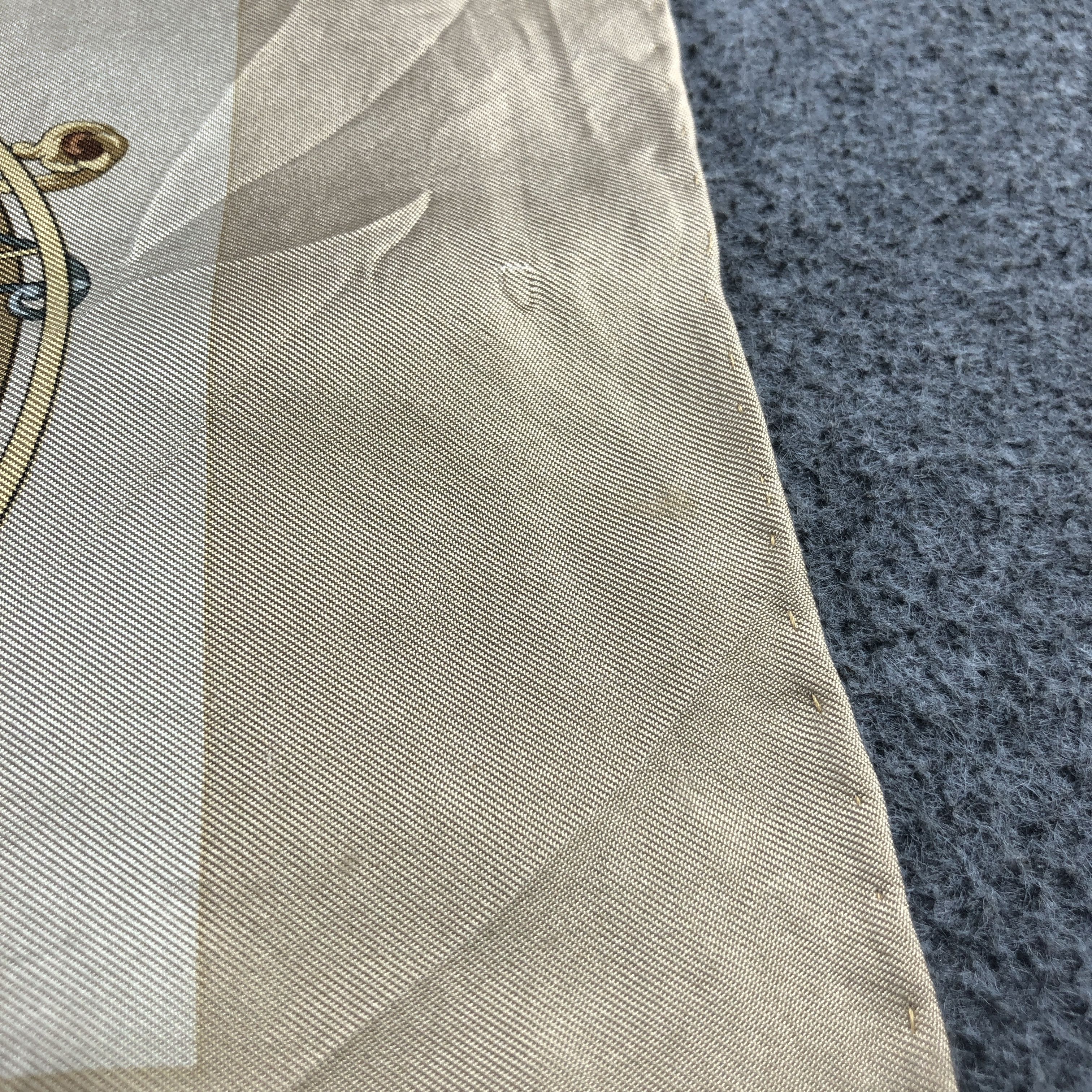 Trussardi Vintage Trussardi Luxury Design Silk Scarf M1198 Size ONE SIZE - 10 Thumbnail