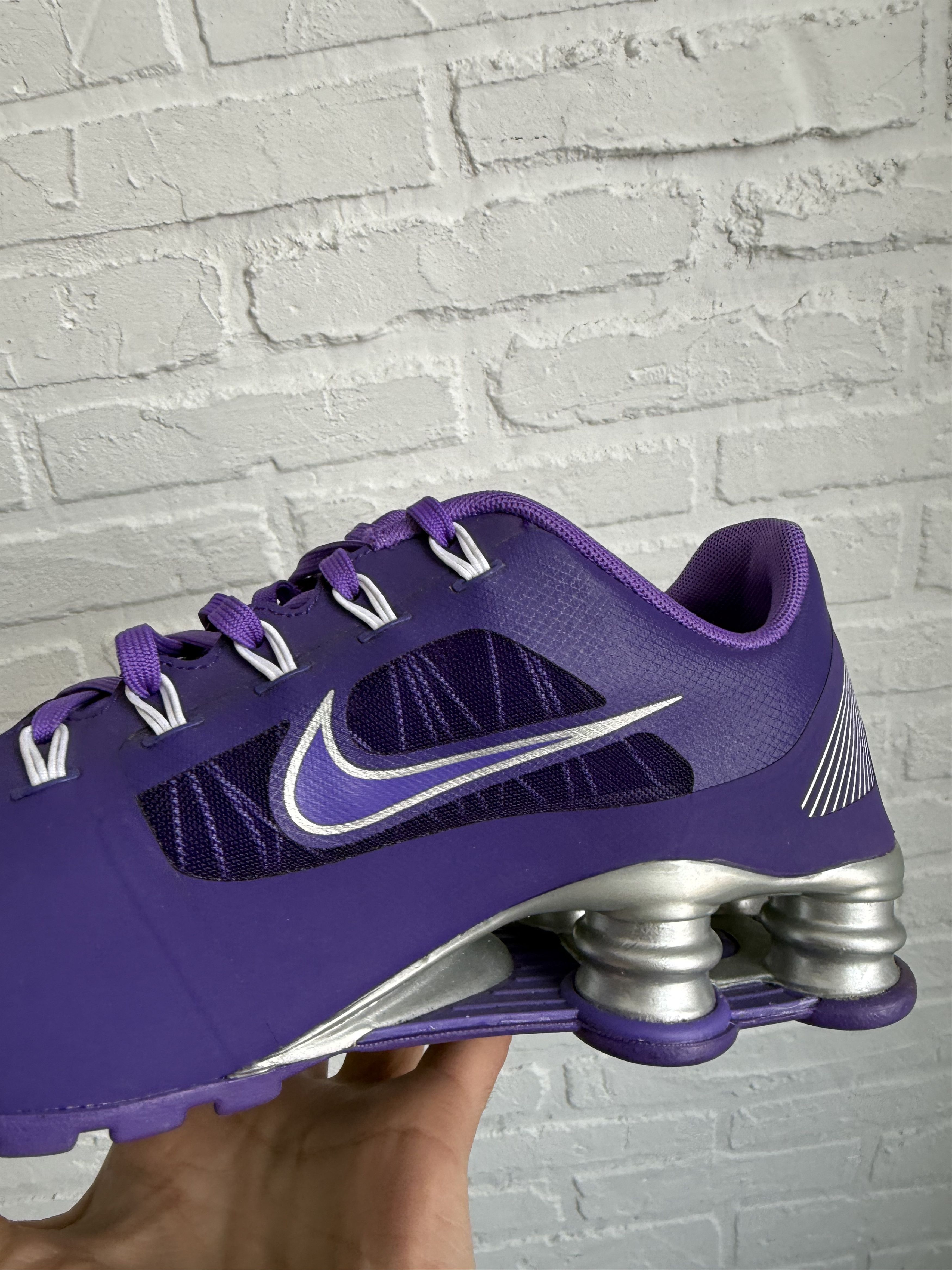Nike 2014 Nike shox r4 superfly violet silver sneakers Size US 9 / EU 42 - 14 Thumbnail