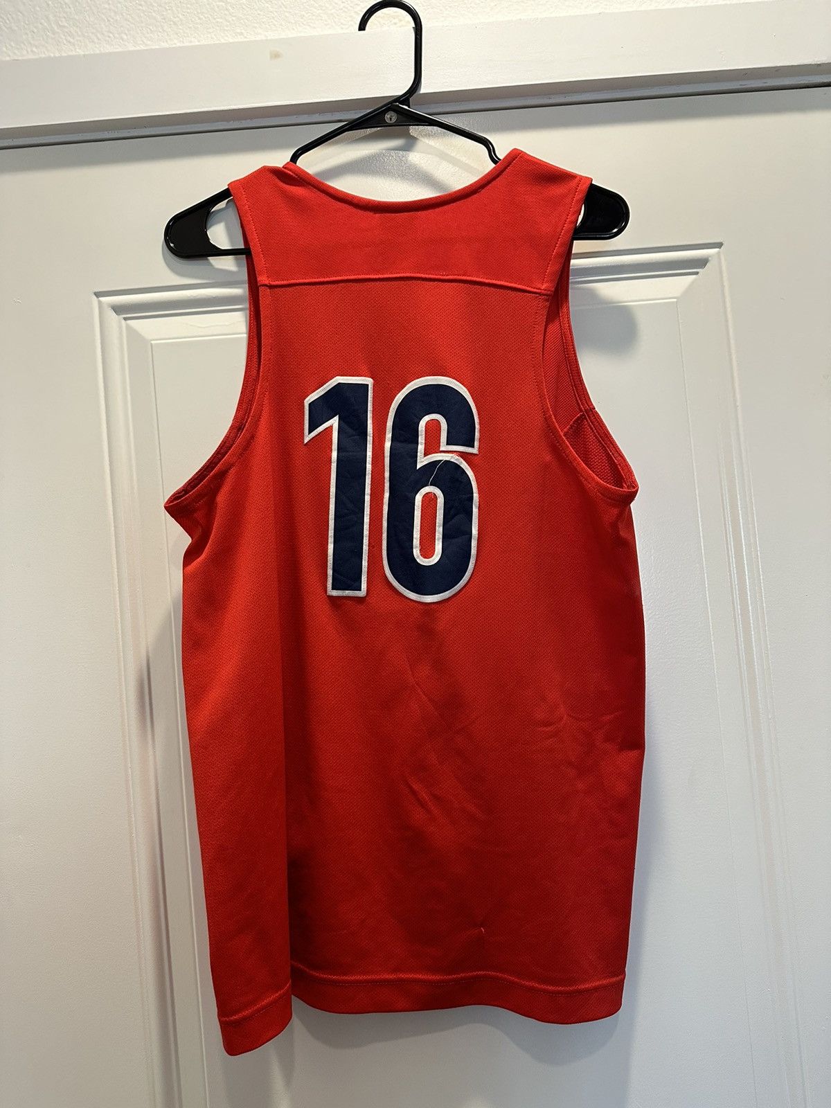 Arizona Jean Co. × NCAA × Nike Nike Arizona Wildcats Basketball Jersey (Red) (Medium) Size US M / EU 48-50 / 2 - 4 Thumbnail