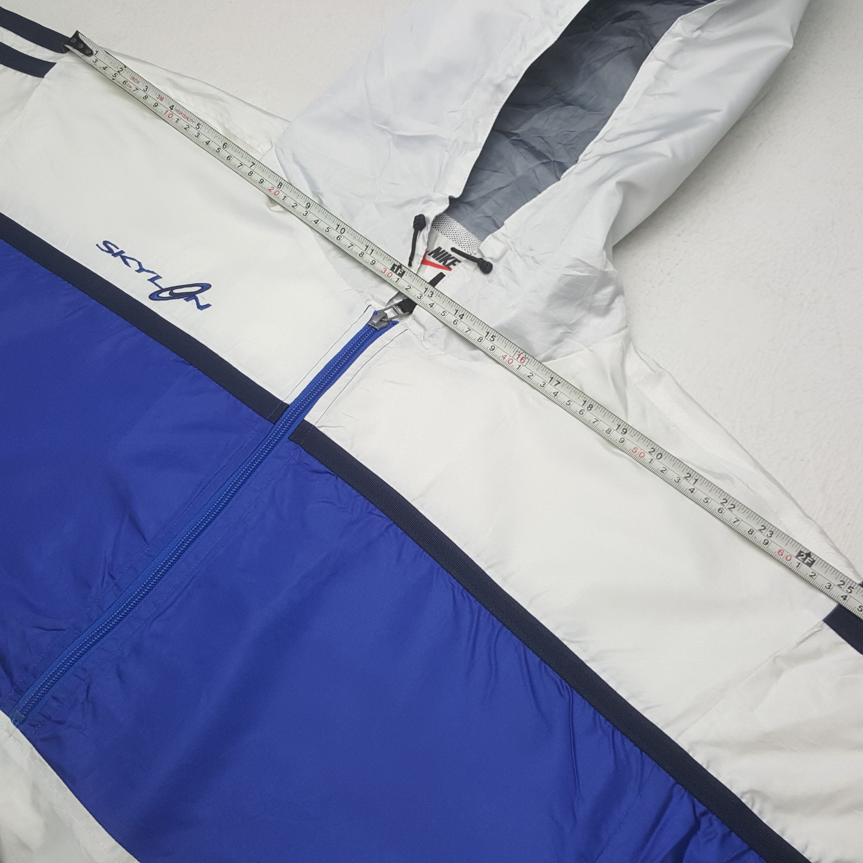 Nike Vintage Nike Skylon American Windbreaker Jacket C290N34 Size US XL / EU 56 / 4 - 5 Thumbnail