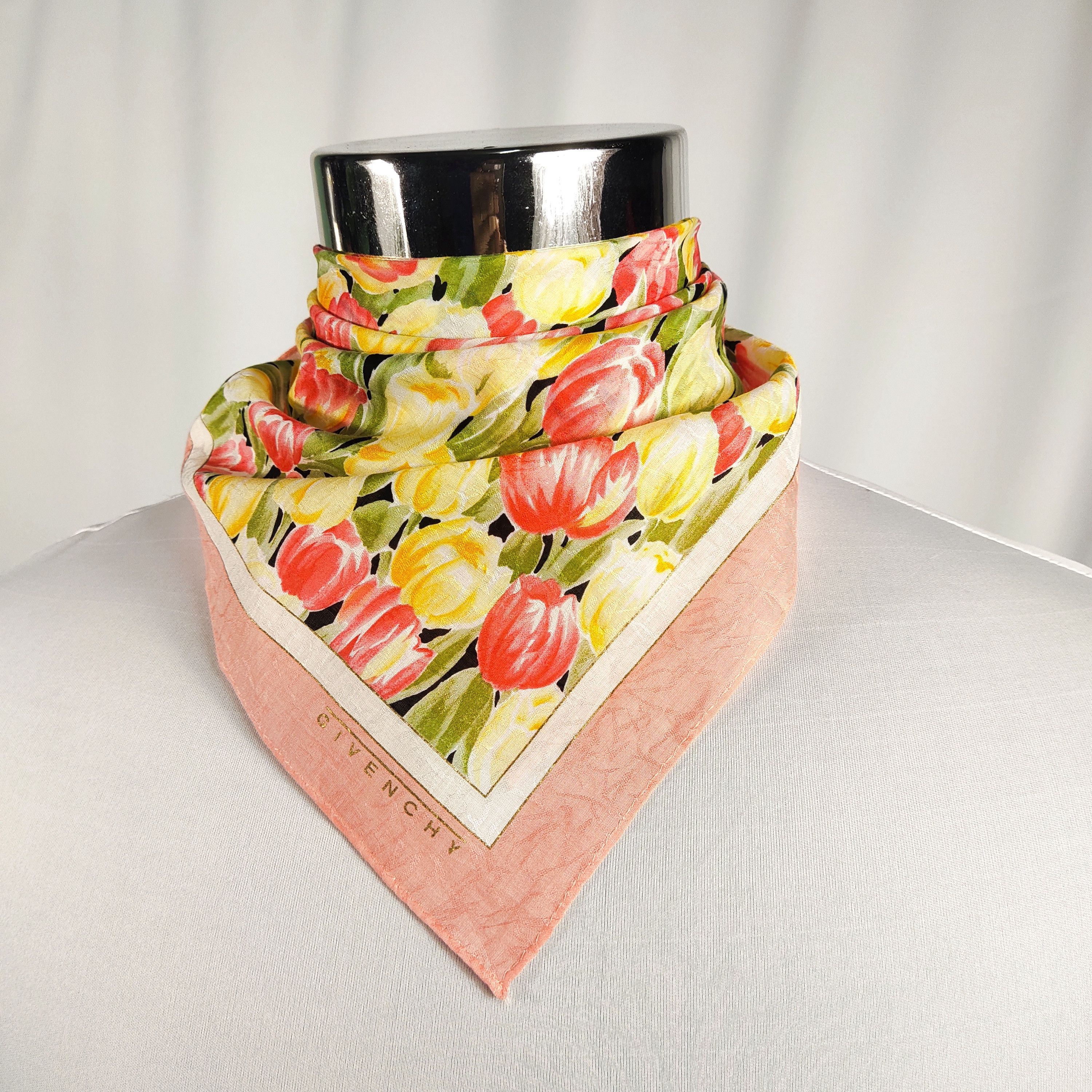 Vintage Givenchy Handkerchief / Neckerchief / Bandana FZ445 Size ONE SIZE - 1 Thumbnail