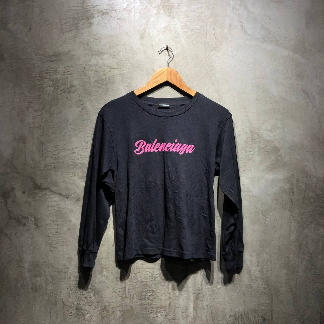 Balenciaga Balenciaga Barbie gloss Sript long sleeves shirt Size XXS / US 00 / IT 34 - 1 Thumbnail