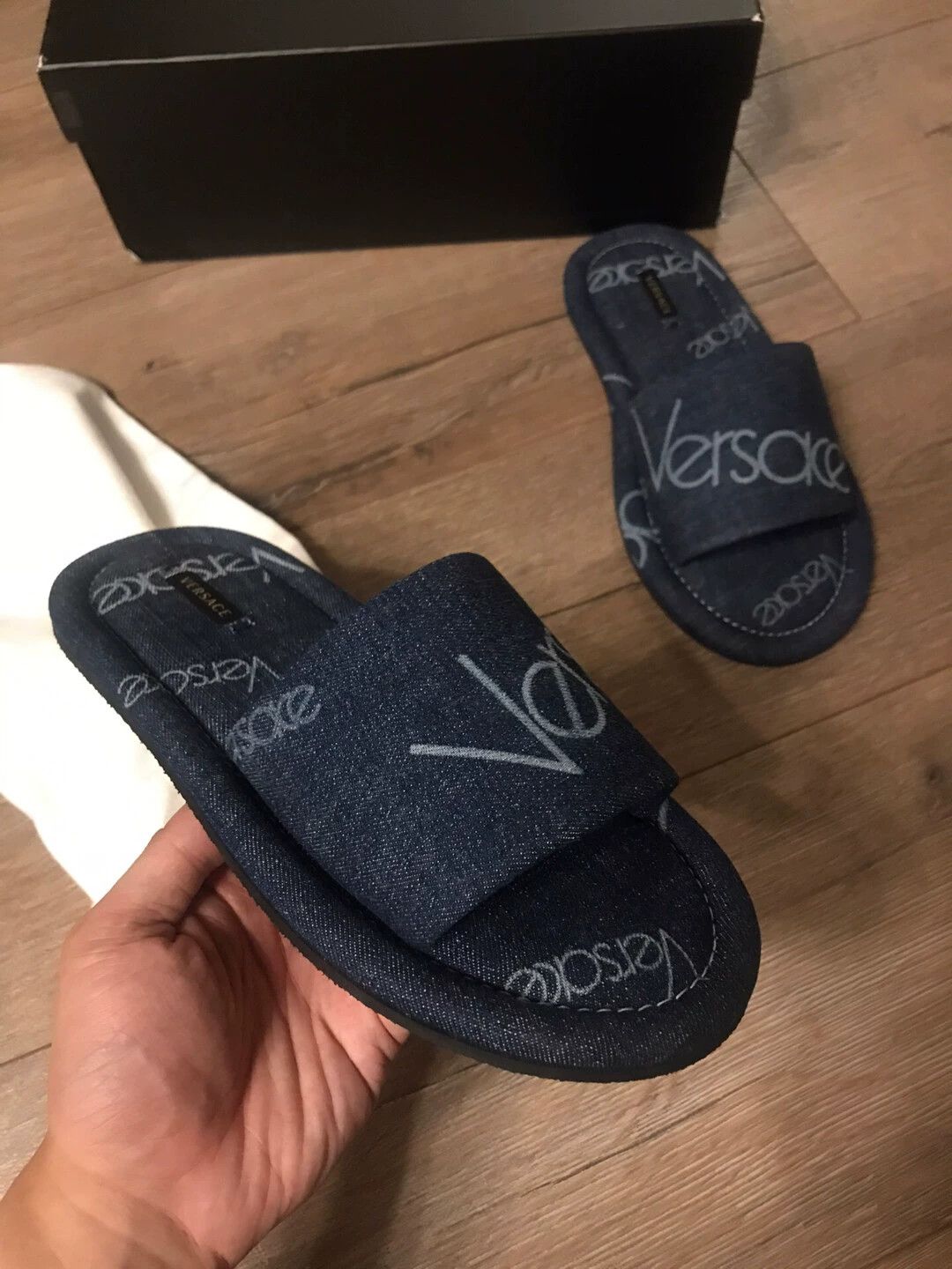Versace Versace Denim Slippers Unisex 38 (Fits Larger) Size US 7.5 / IT 37.5 - 2 Thumbnail