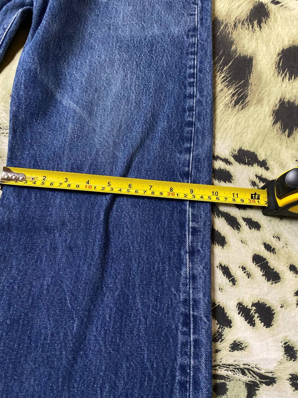 Levi's × Vintage Vintage Levi's 501 Distressed Light Wash Jeans Size US 36 / EU 52 - 9 Thumbnail