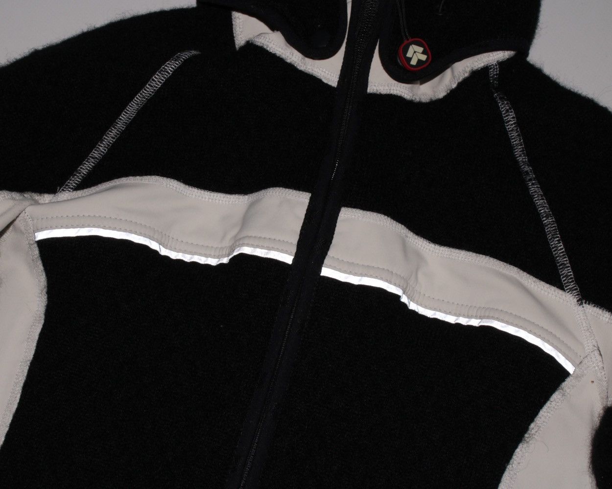 Dale Of Norway DALE OF NORWAY Windstopper Wool Black White Zip Hoodie Size L / US 10 / IT 46 - 16 Thumbnail