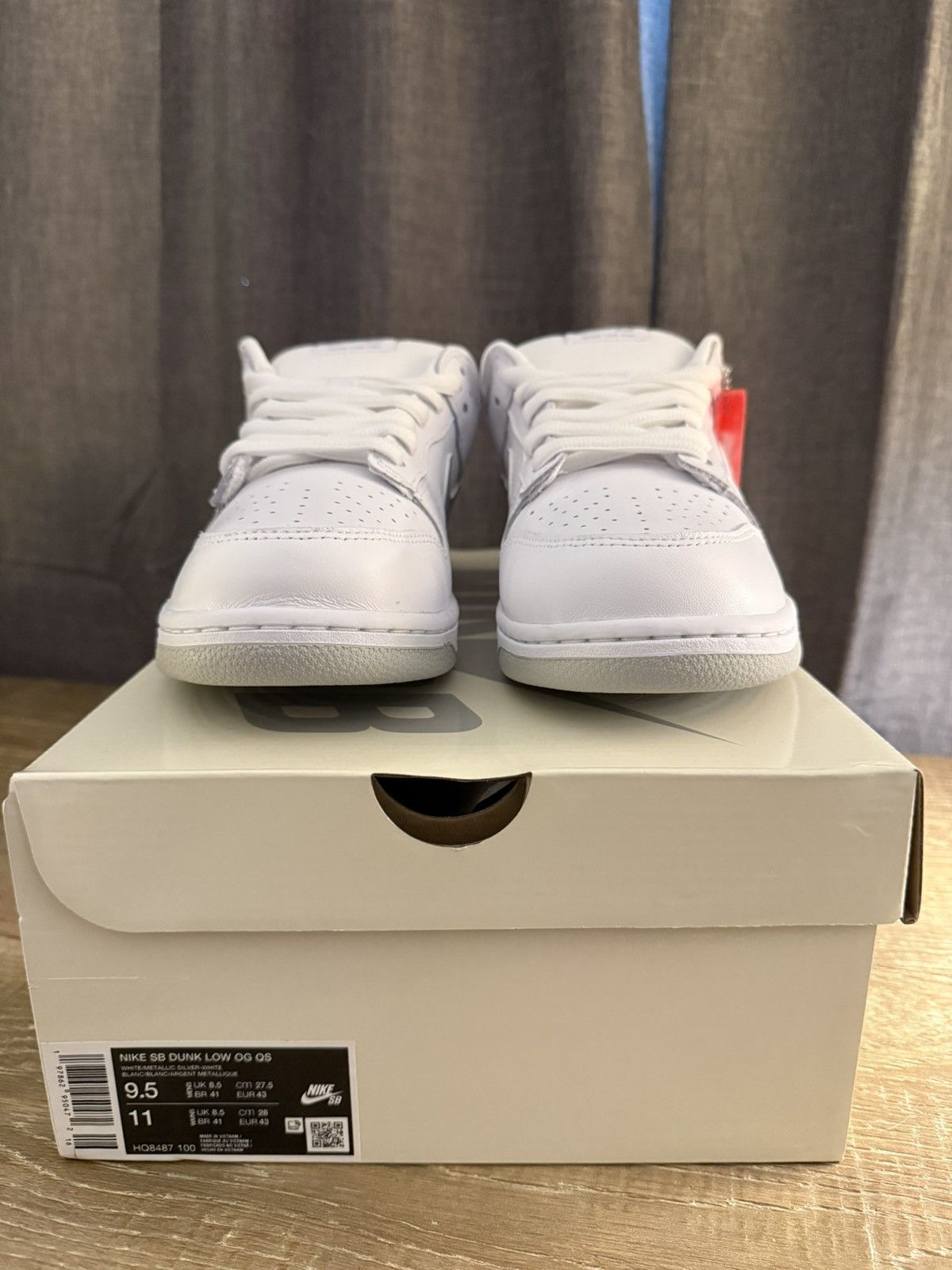 Supreme Supreme 94 Nike SB Dunk Low White Size US 9.5 / EU 42-43 - 3 Thumbnail