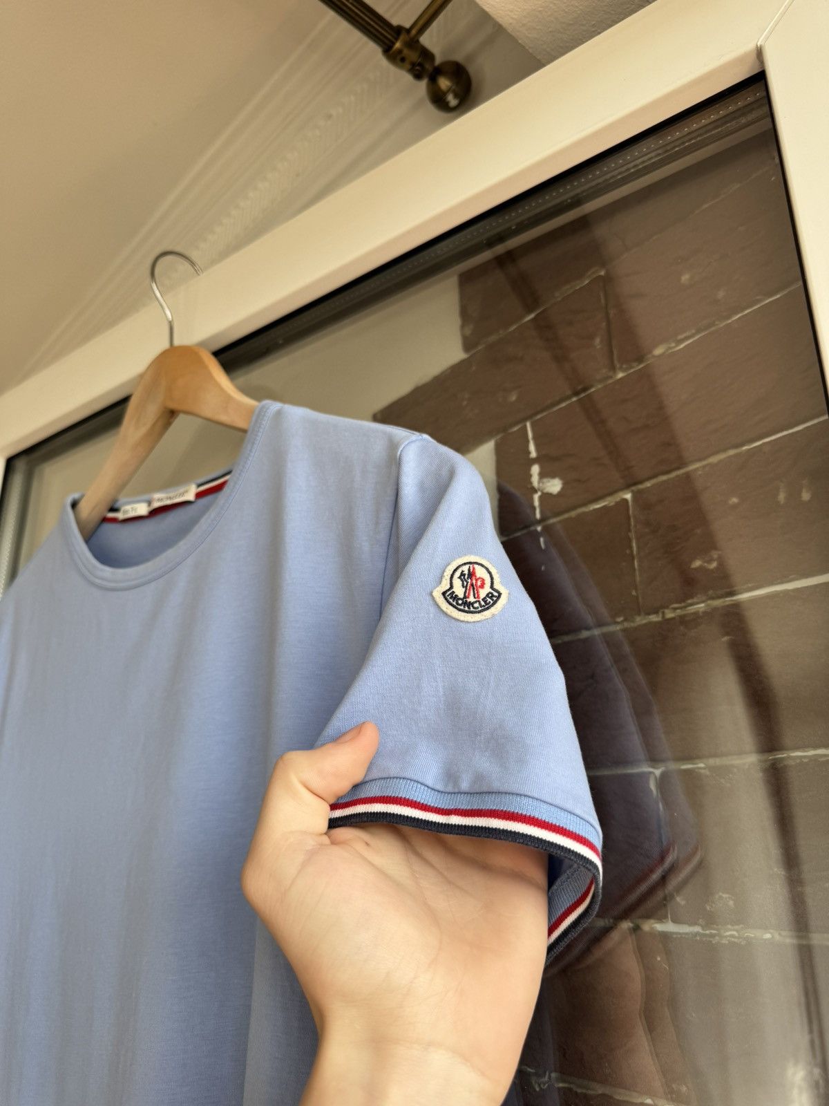 Moncler Moncler Blue luxury Tee Size US M / EU 48-50 / 2 - 6 Thumbnail