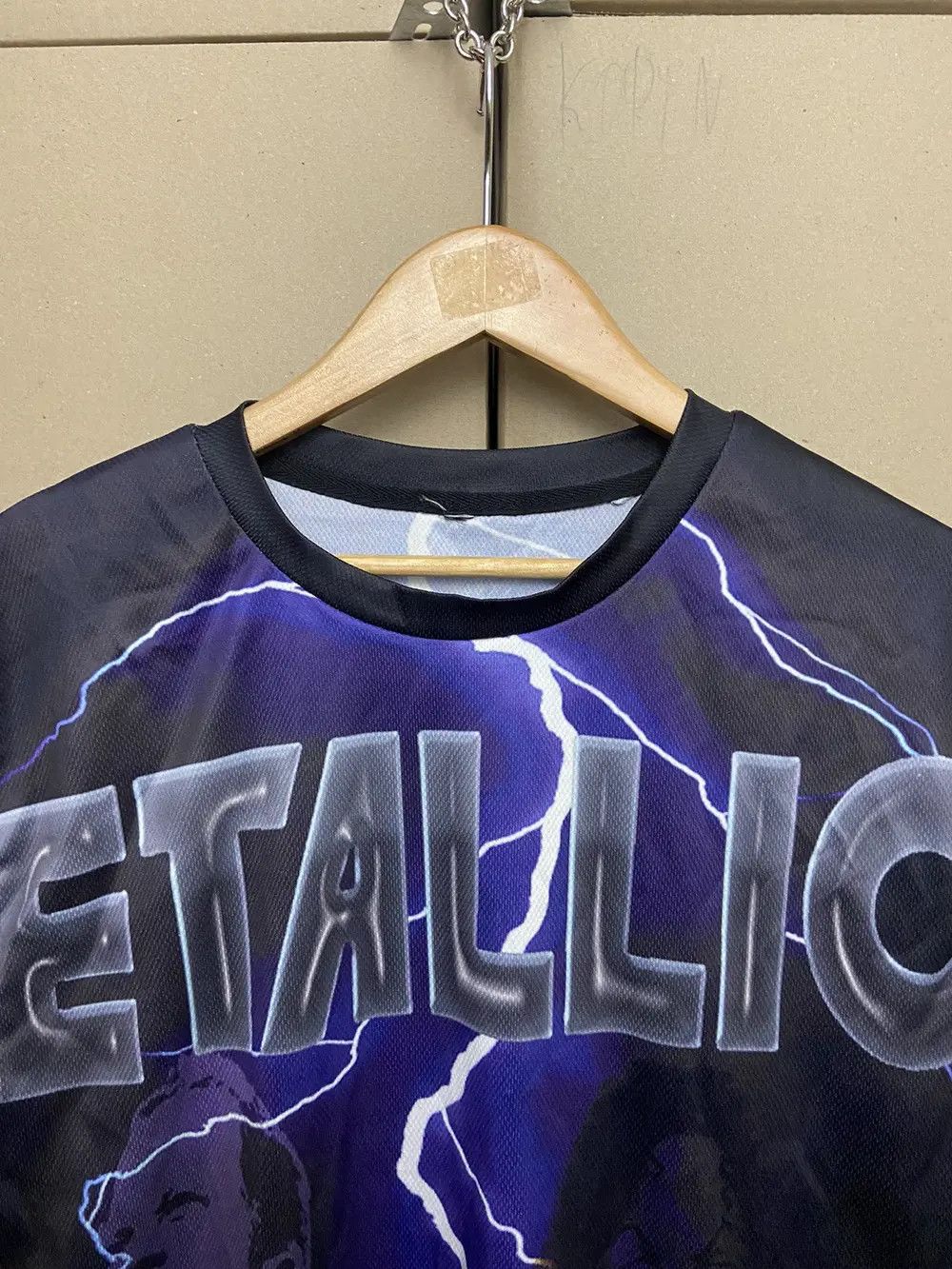 Band Tees RARE VINTAGE METALLICA ROCK BAND ALLOVER TEE T SHIRT Y2K Size US M / EU 48-50 / 2 - 2 Thumbnail