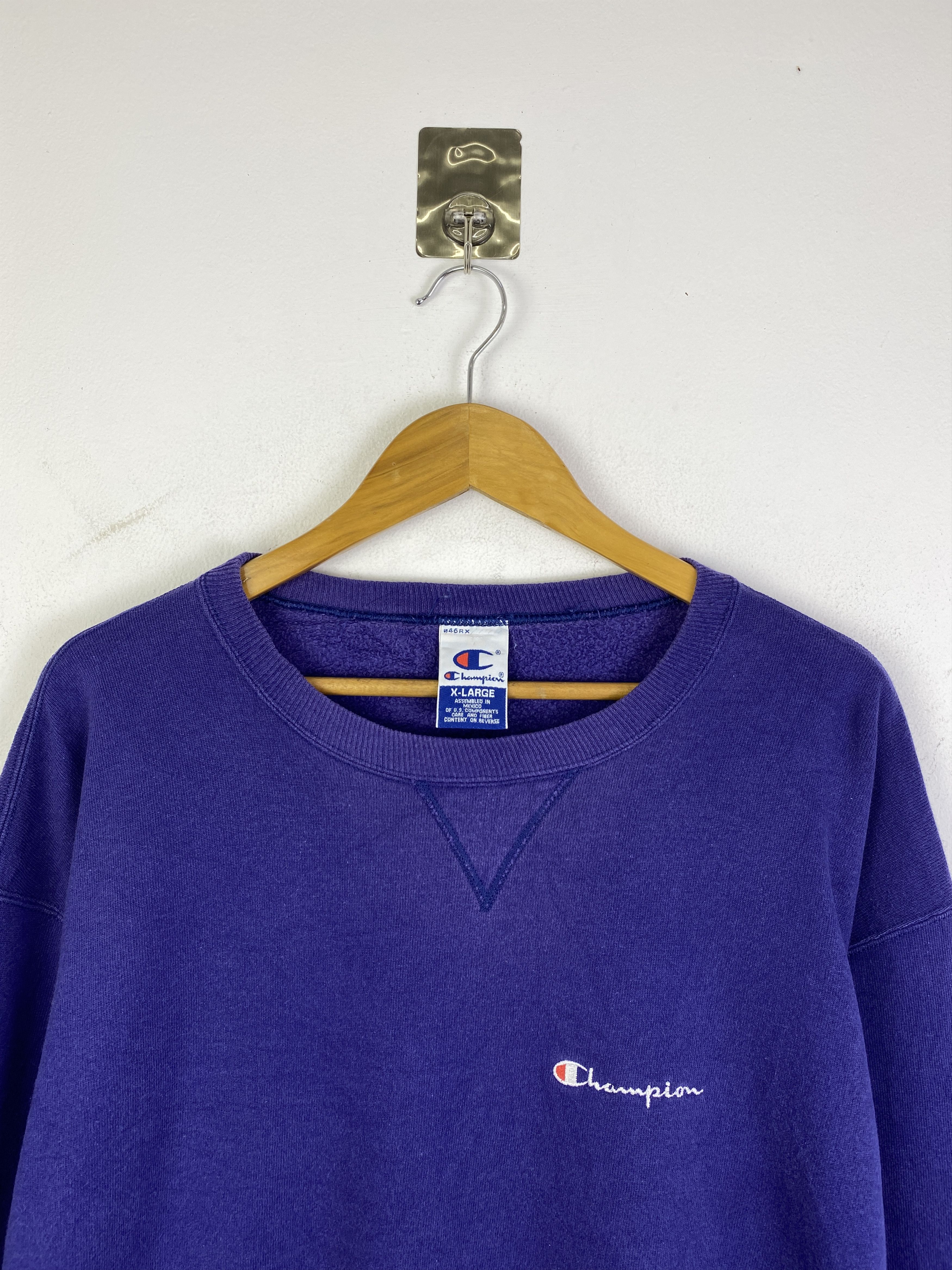 Champion Vintage Champion Plain Pullover Crewneck Sweatshirt SH0260 Size US XL / EU 56 / 4 - 2 Thumbnail