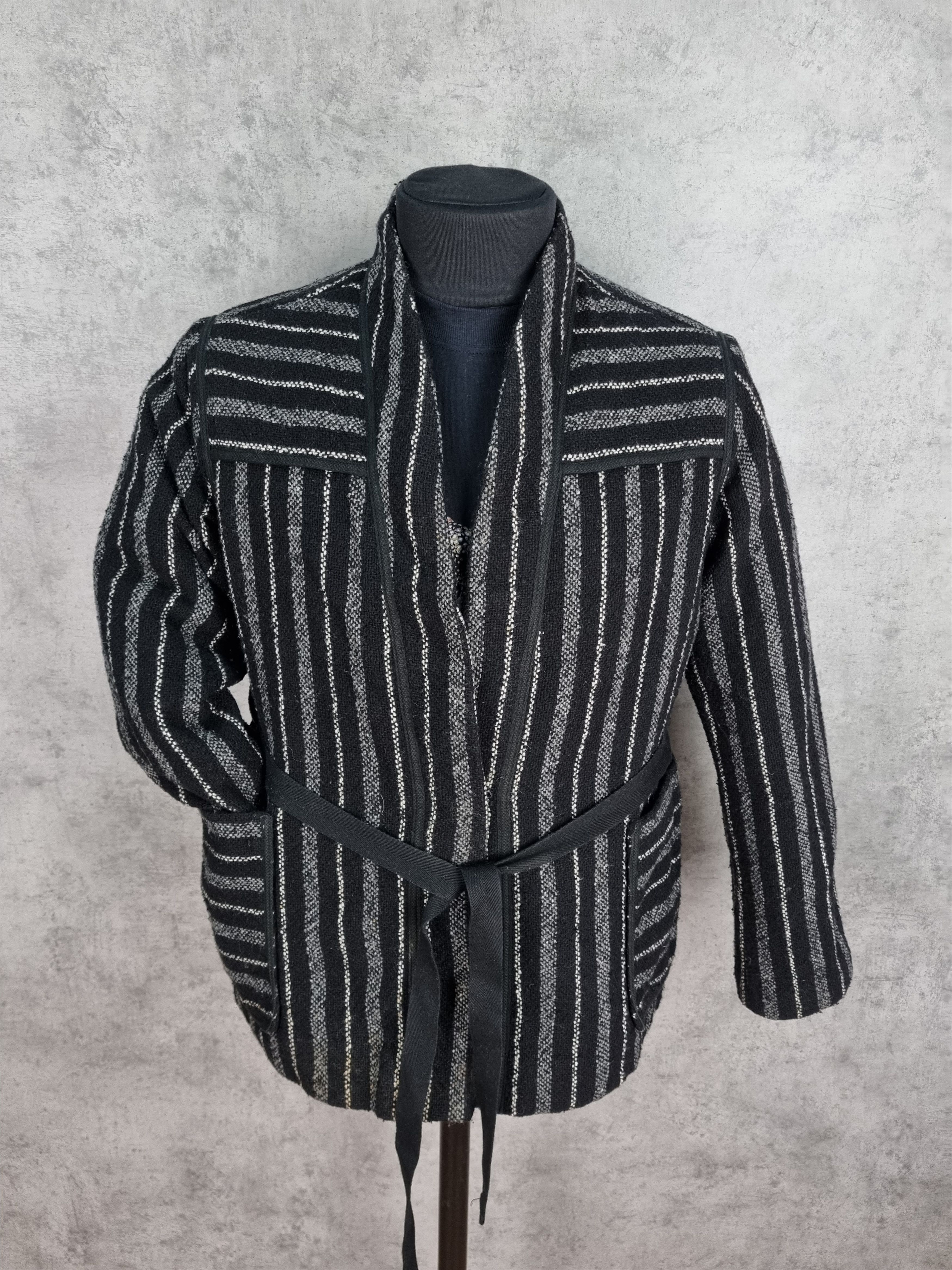 Gap Kniitted Wool Beautiful Kimono Size US M / EU 48-50 / 2 - 5 Thumbnail