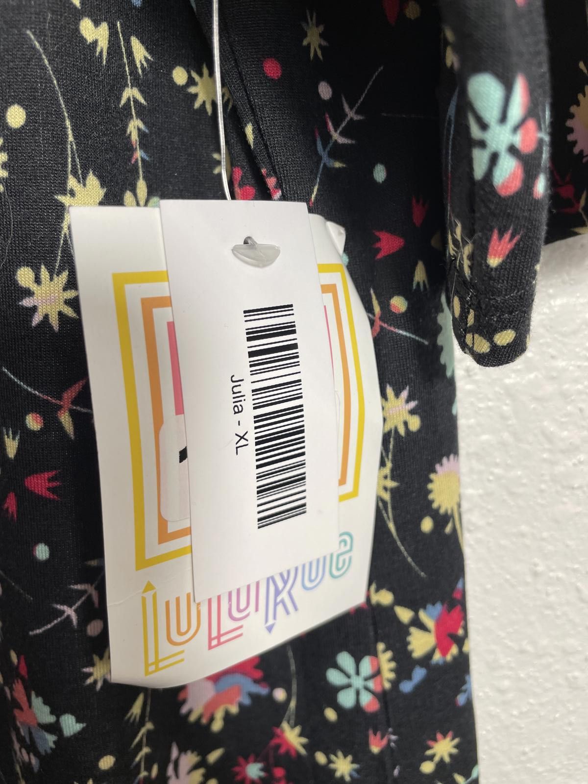 Other LuLaRoe Julia Tee Shirt Dress Tunic Women's XL Black Floral Size XL / US 12-14 / IT 48-50 - 3 Thumbnail