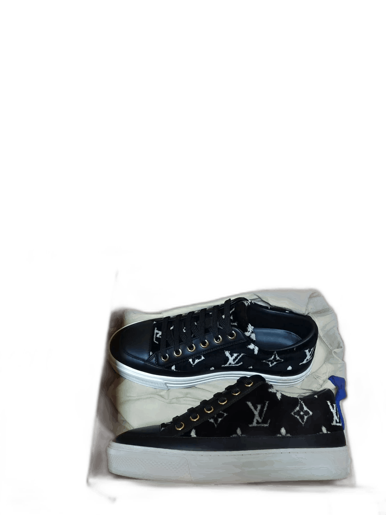 Louis Vuitton LV Low-top Lace-up Women’s Shoes Size 34.5-2507 Size US 4 / IT 34 - 1 Thumbnail