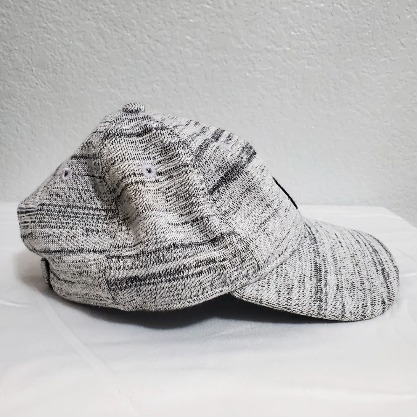 Vintage Love Your Melon Hero Cap Light Gray Knit Baseball Hat Strap Back Patch Logo Size ONE SIZE - 3 Thumbnail