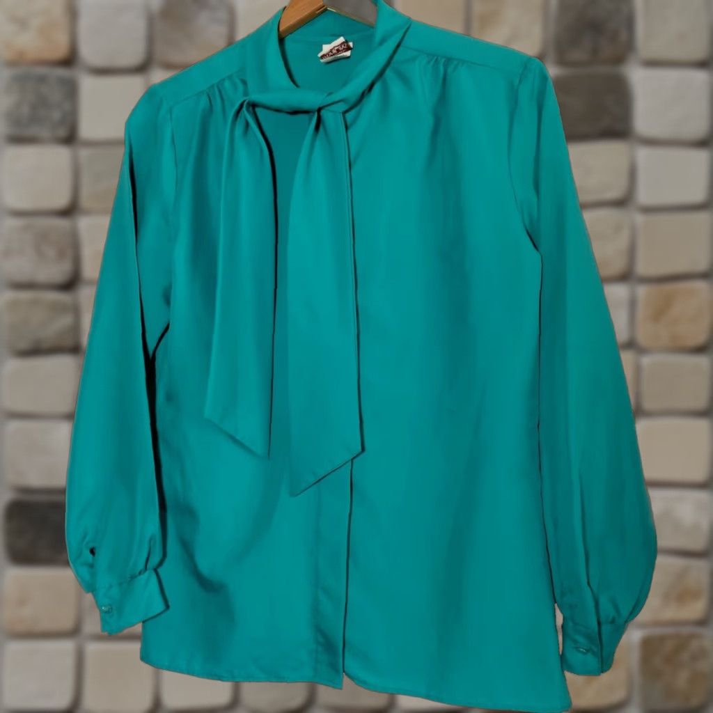 Vintage VINTAGE Classic Fashions Blouse Women 8 Tie Neck Long Balloon Sleeve Button Up Size M / US 6-8 / IT 42-44 - 1 Thumbnail