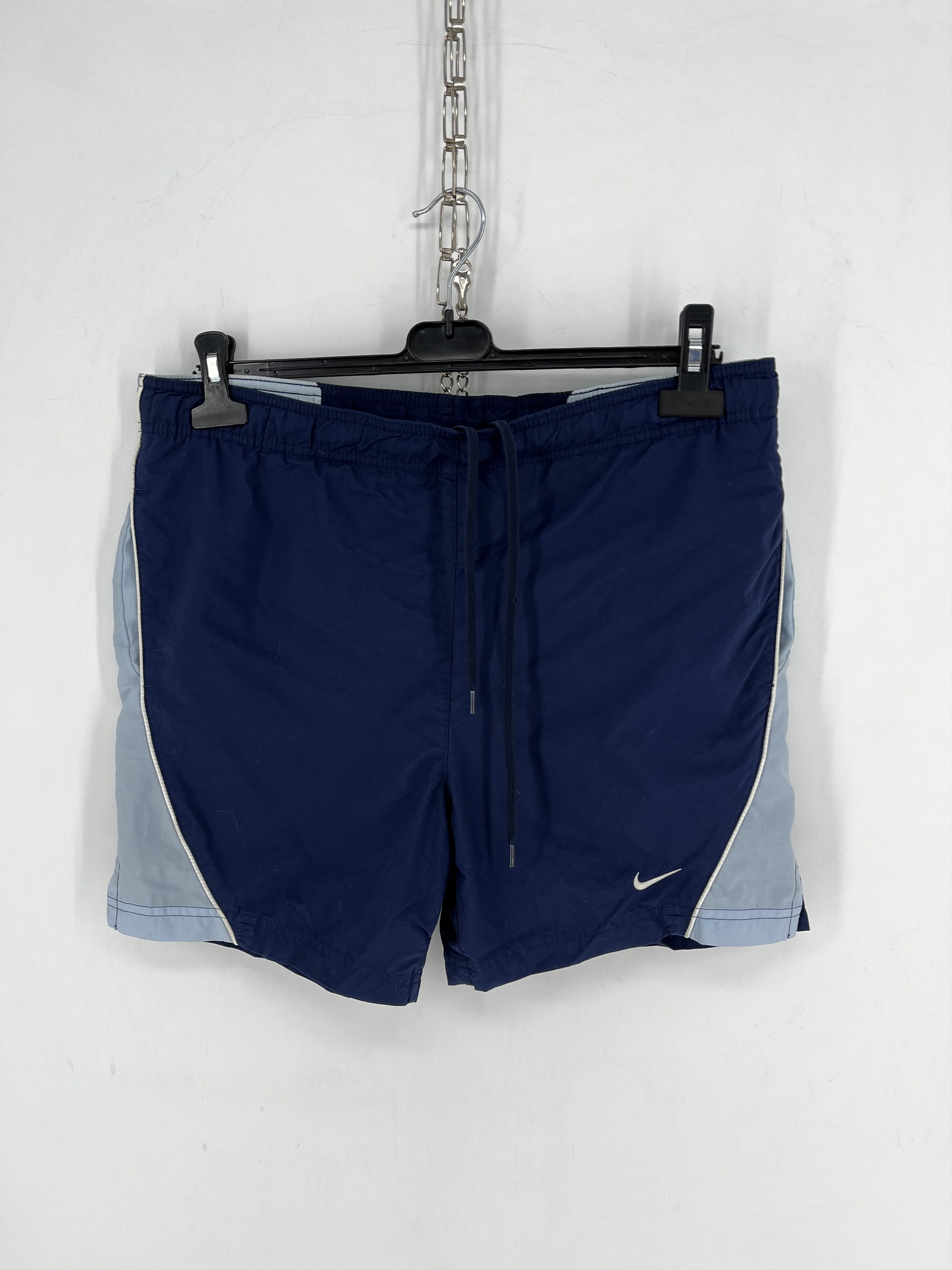 Nike Vintage Nike Swoosh Logo Shorts Travis Style Dri-Fit Size US 30 / EU 46 - 1 Thumbnail