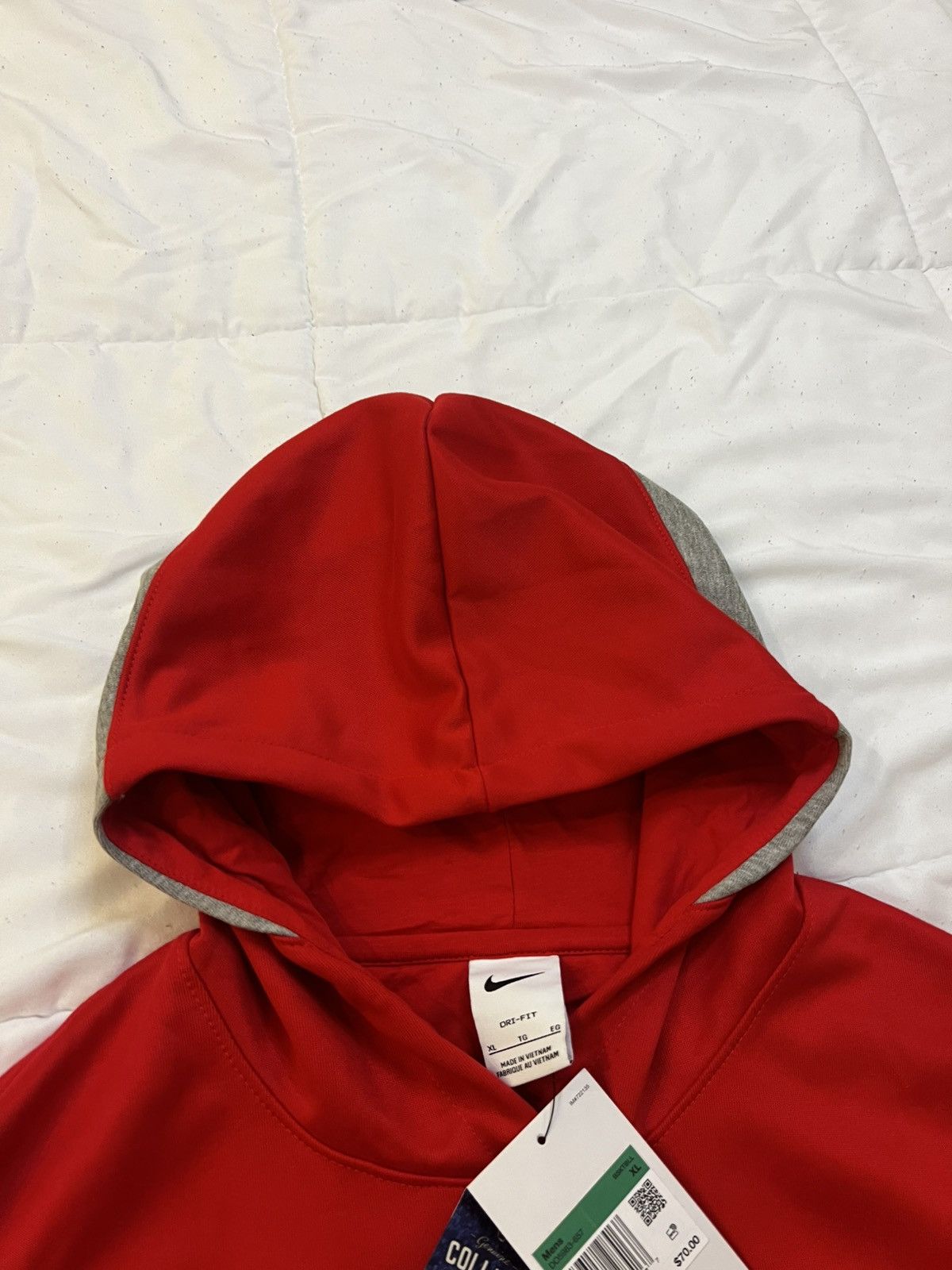 Nike New with Tags NIKE/Georgia Bulldogs Center Check Hoodie Size US XL / EU 56 / 4 - 5 Thumbnail