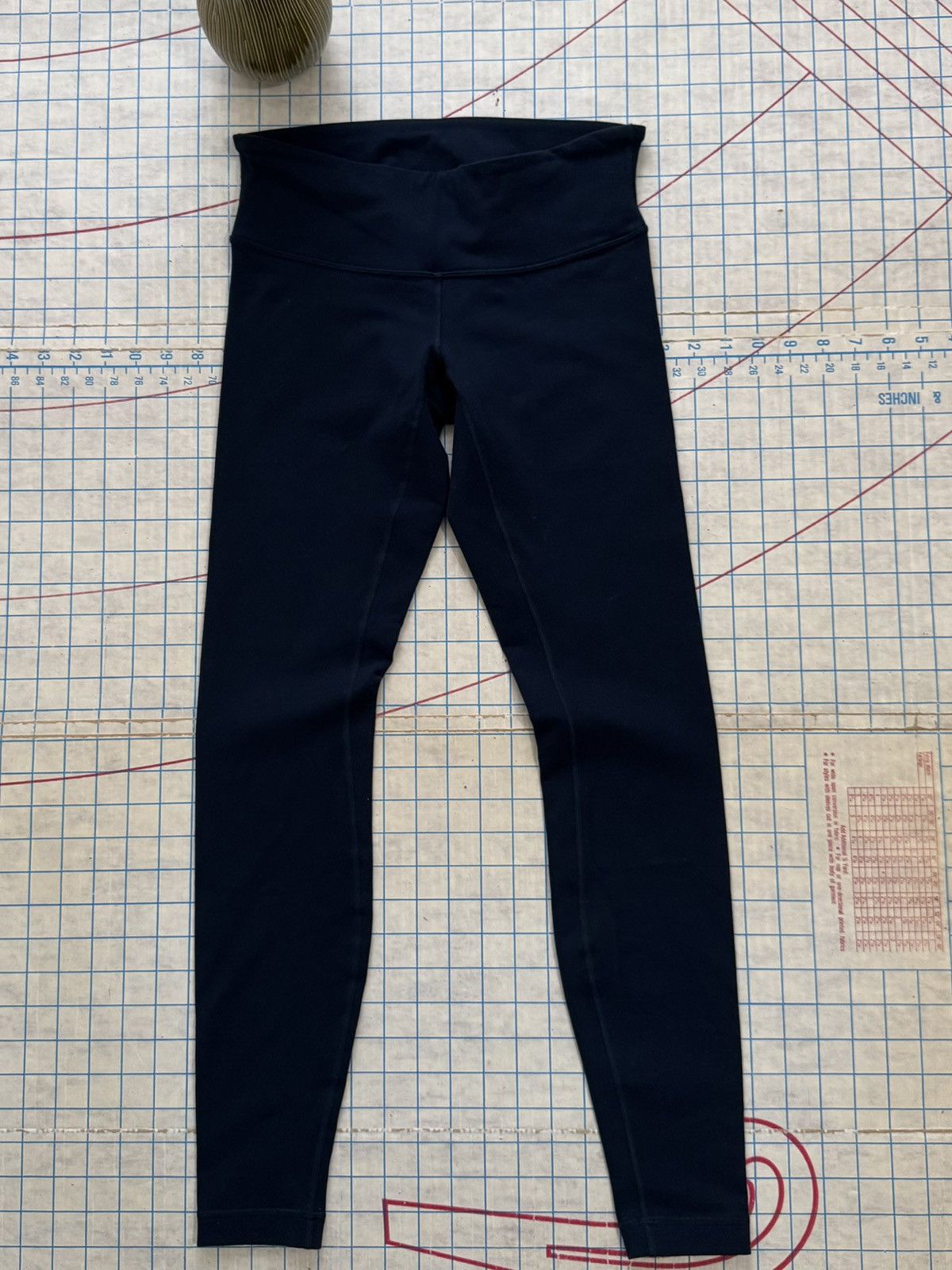 Lululemon Lululemon Leggings Navy Women’s Size 6 Size 28" / US 6 / IT 42 - 1 Thumbnail