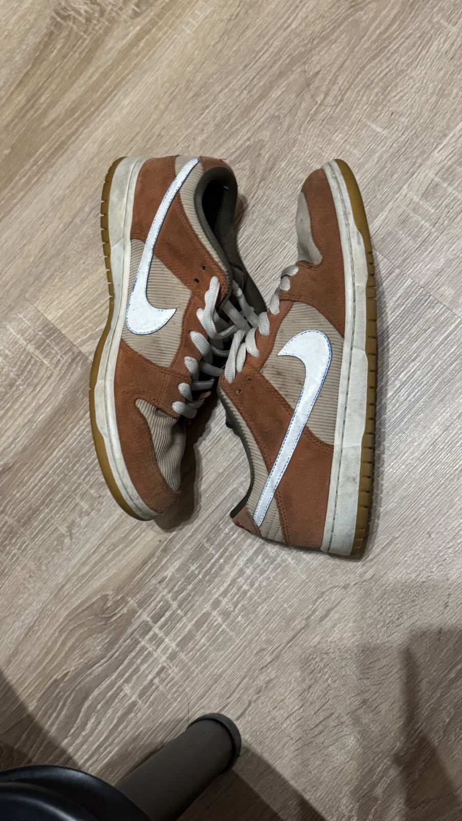 Nike SB Nike SB Dunk Brown Dunk Low Retro PRM Size US 10 / EU 43 - 3 Thumbnail