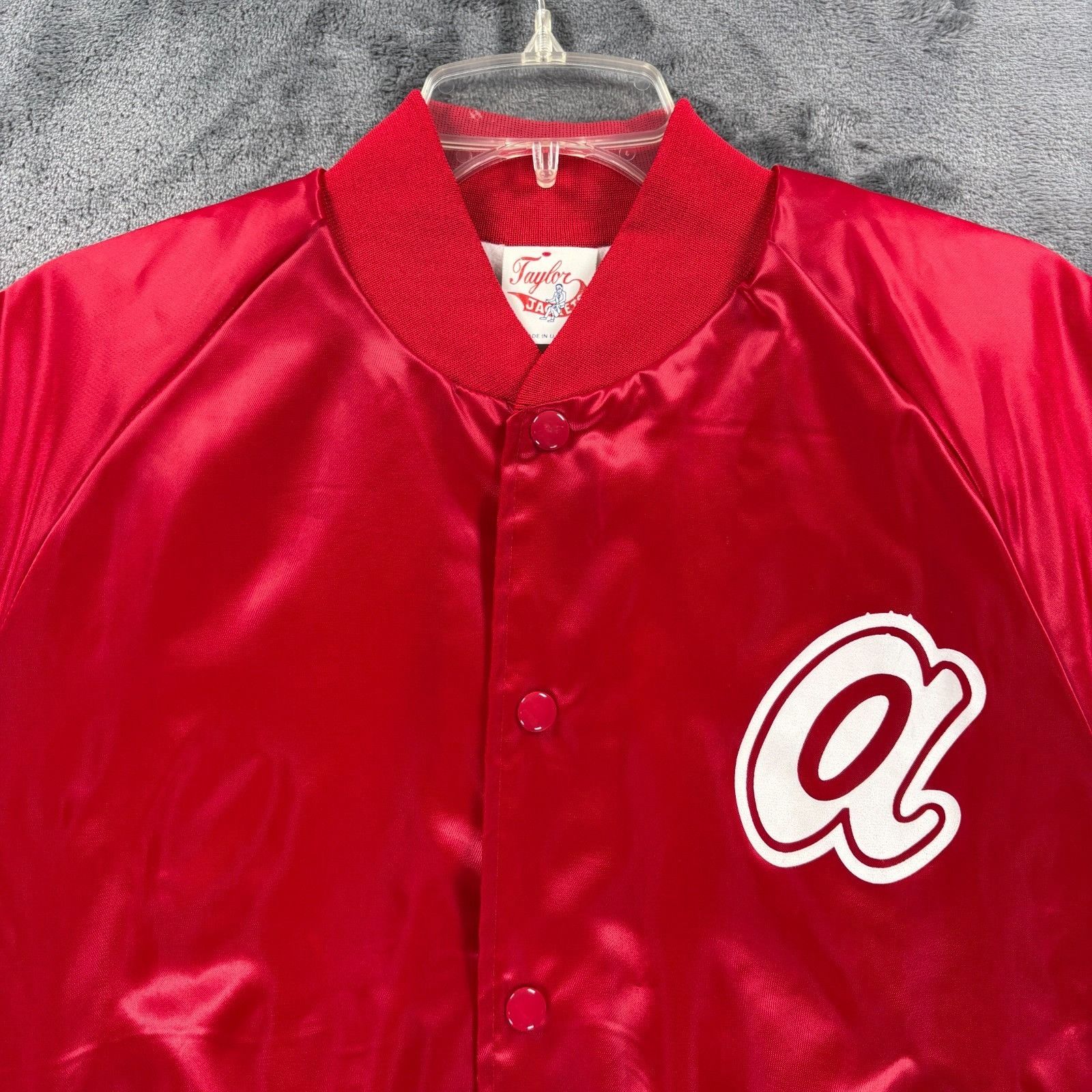 Other Vintage Taylor Jacket's 80's Atlanta Braves Red Satin Bomber Size US M / EU 48-50 / 2 - 3 Thumbnail