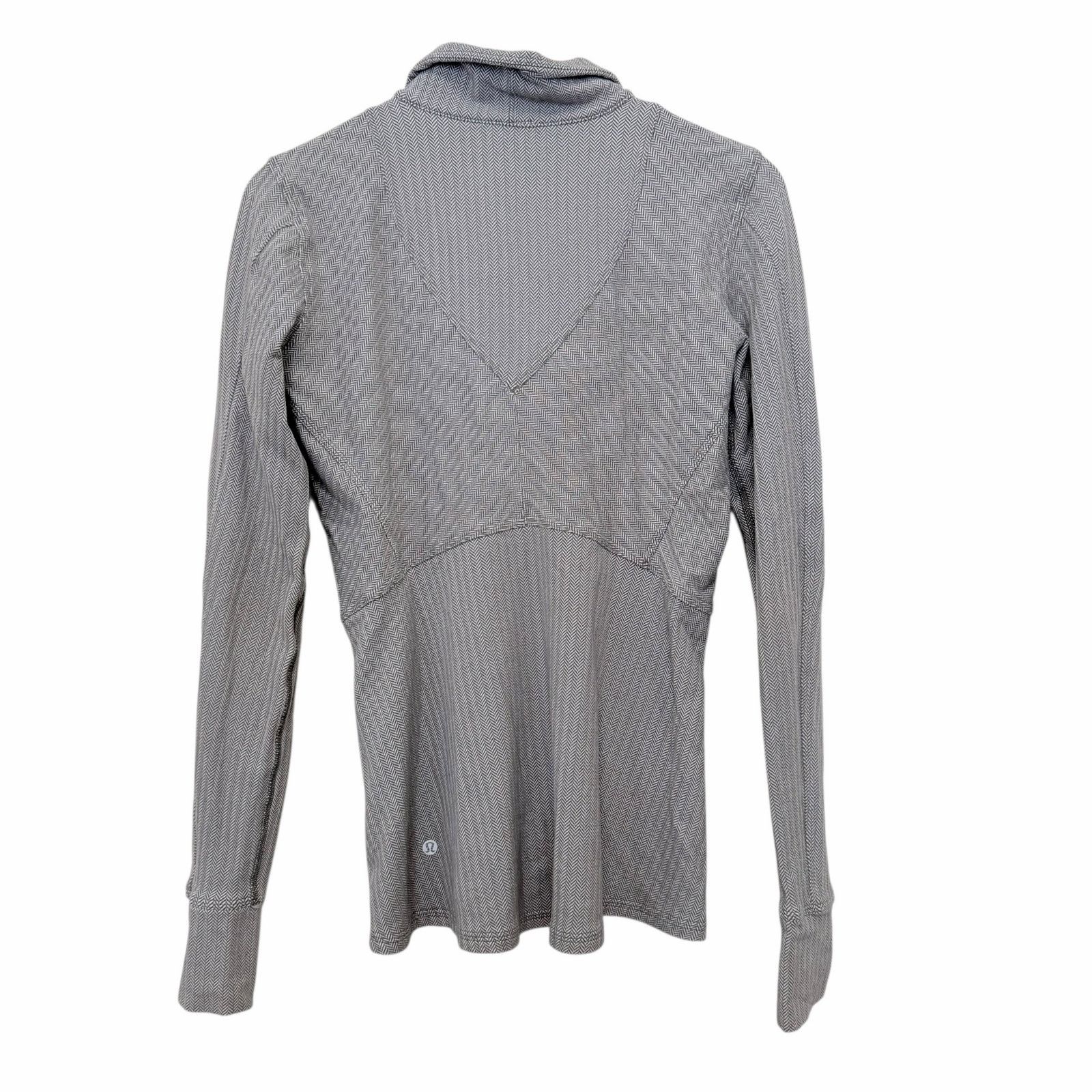 Lululemon Lululemon Kanto Catch Me Chevron Herringbone Gray 1/4 Zip 8 Size M / US 6-8 / IT 42-44 - 5 Thumbnail