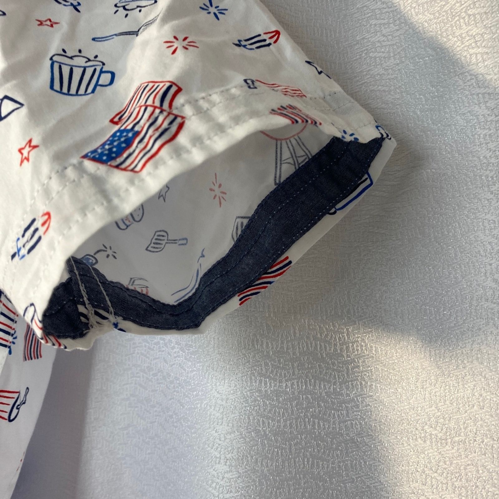 Free Planet Free Planet Red White Blue Button Up Shirt men size L Size US L / EU 52-54 / 3 - 4 Thumbnail