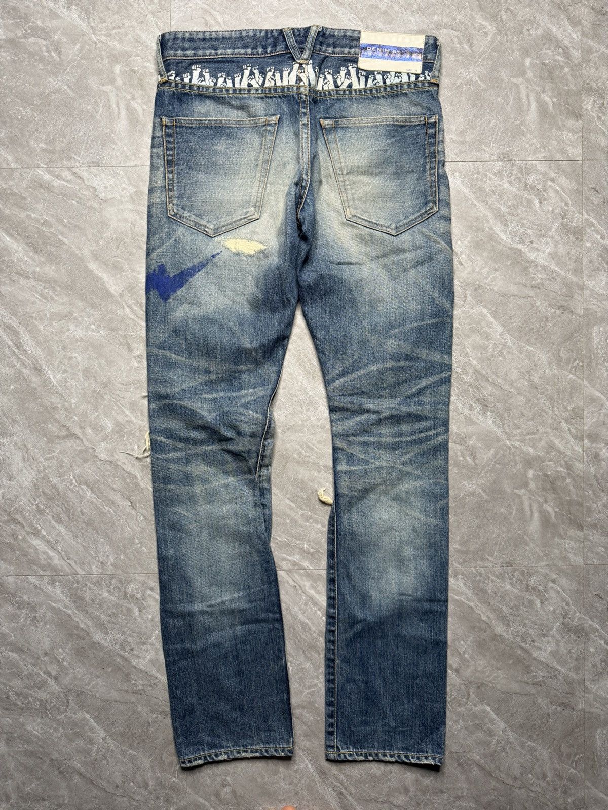 Fragment Design × Vanquish S/S 11 Distressed Jeans With Fragment Logo Size US 30 / EU 46 - 2 Thumbnail