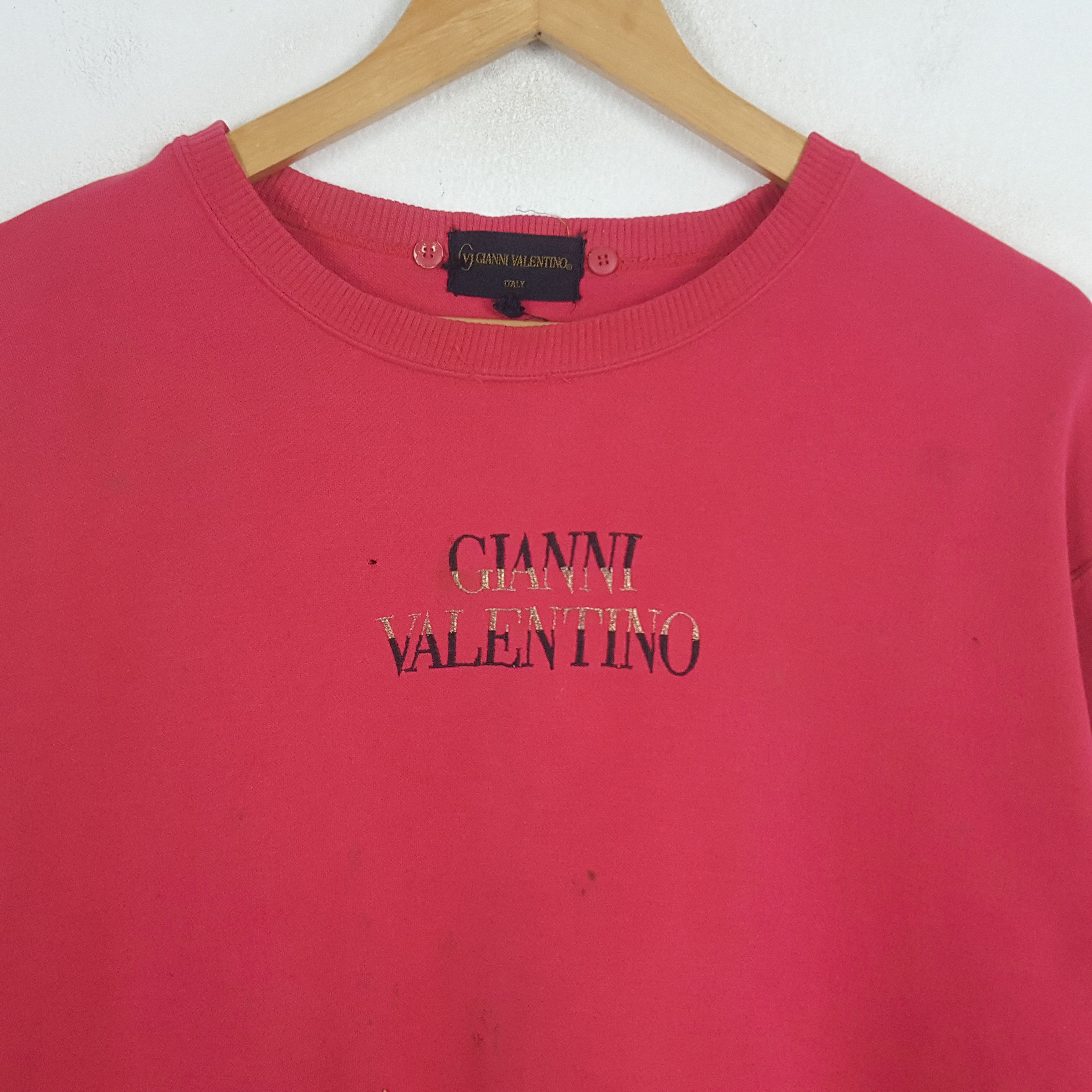 Gianni Valentino × Vintage Vintage Gianni Valentino Italian Style Embroidery Sweatshirt Size US S / EU 44-46 / 1 - 2 Thumbnail