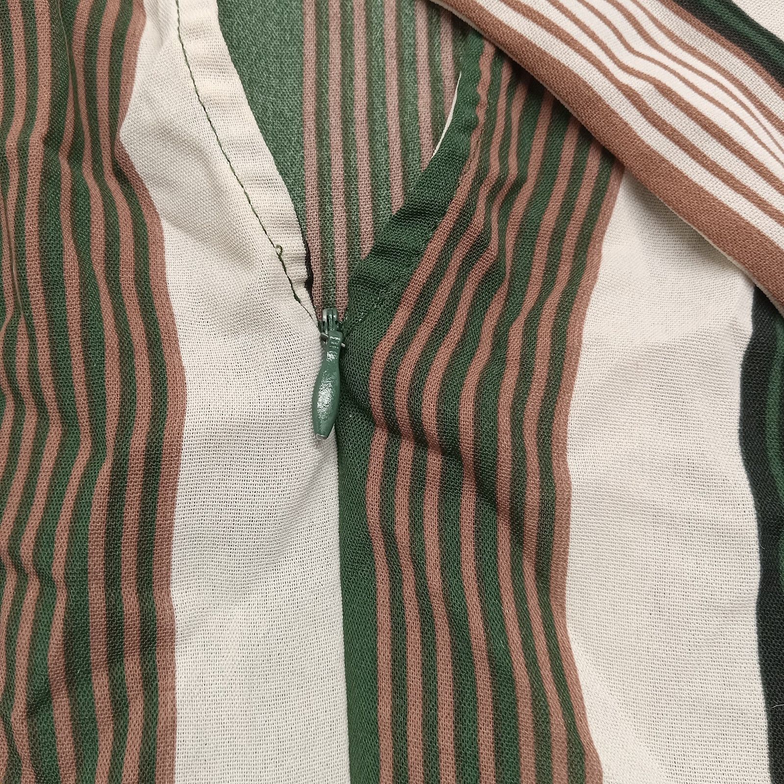& Other Stories Mine Romper M Green Stripe Back Zip Tie Polyester Size 28" / US 6 / IT 42 - 4 Thumbnail