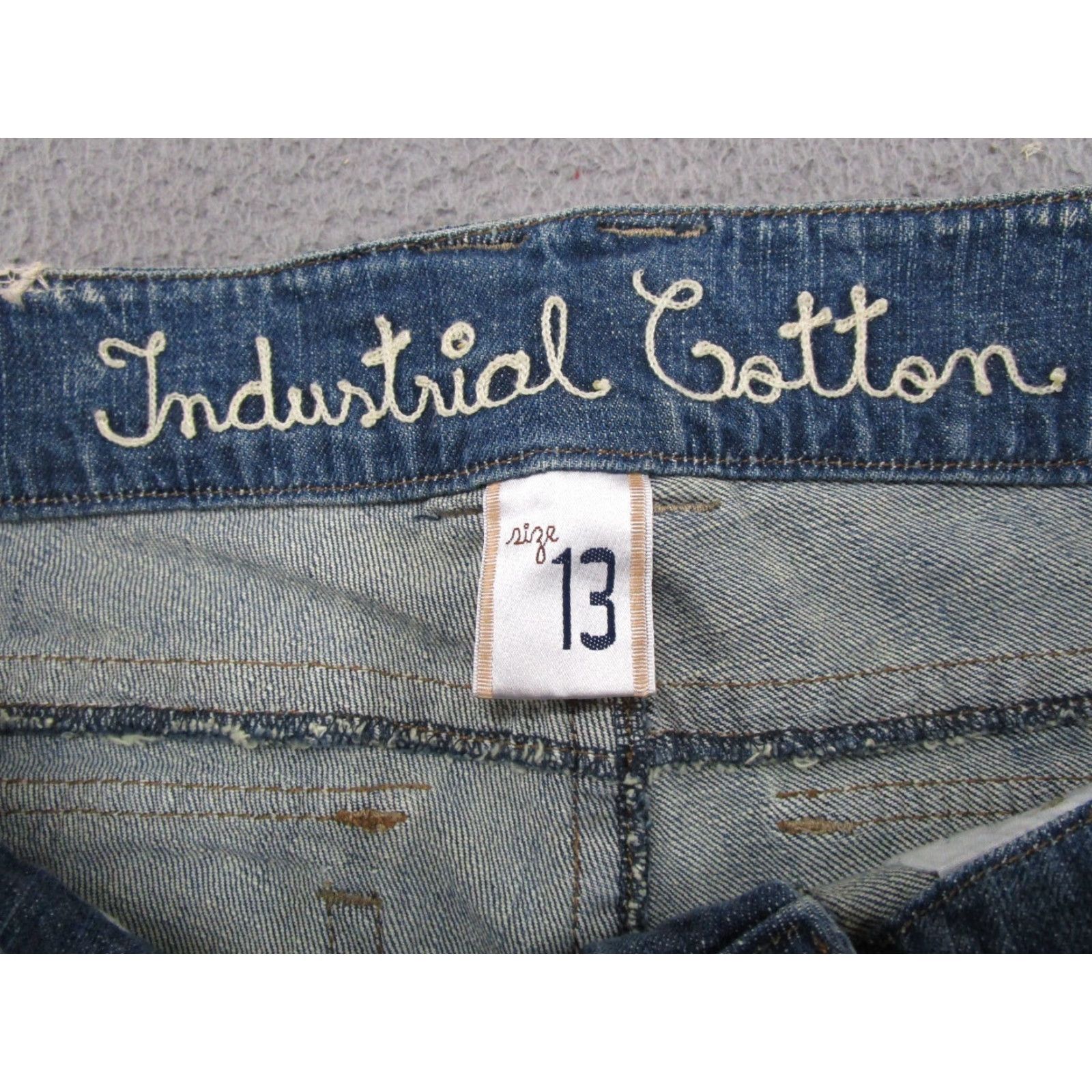 Vintage Vintage Capri Denim Crop Jeans Size 13 NEW Cotton Spandex Blue 5-Pocket Capris Women-Stright Fit Cro p Style Casual Pants Girls/Mens Size 34" / US 12 / IT 48 - 3 Thumbnail