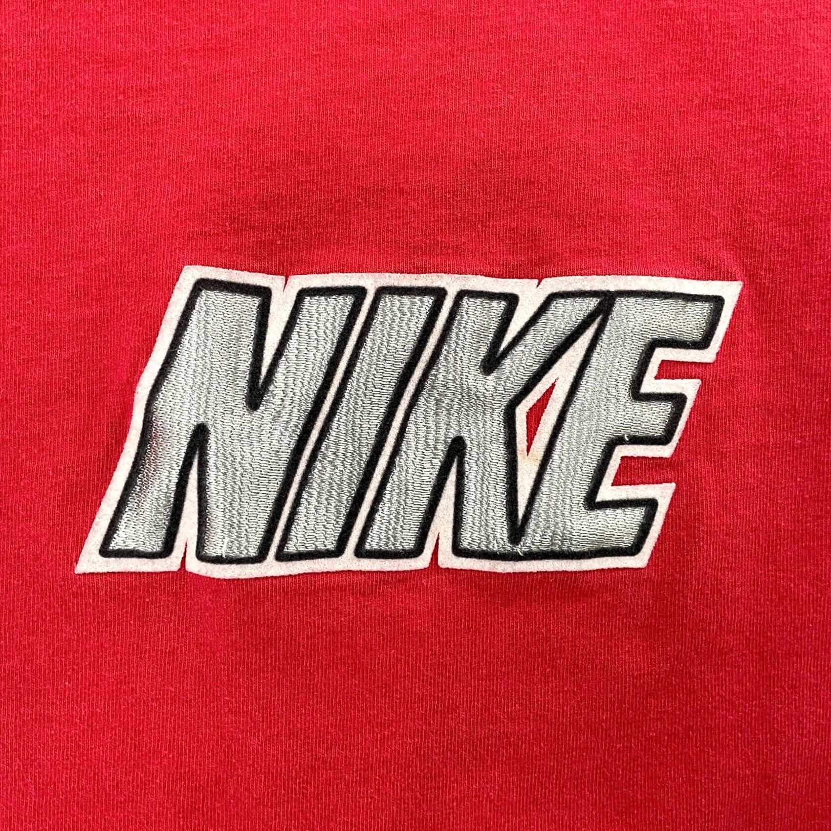Nike VINTAGE Nike Shirt Adult XL Red Long Sleeve Crew Neck Center Logo Mens Y2K Size US XL / EU 56 / 4 - 3 Thumbnail