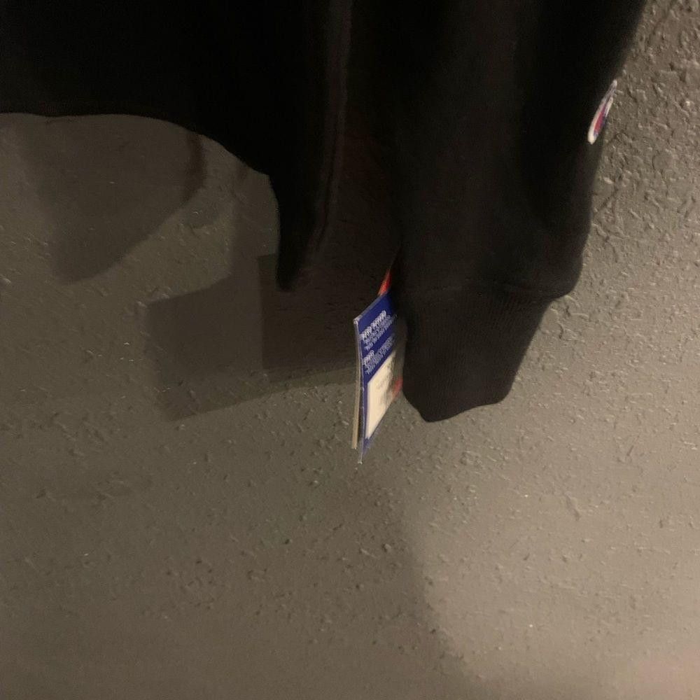 Champion Men’s Champion Long Sleeve Tshirt Size US M / EU 48-50 / 2 - 2 Thumbnail