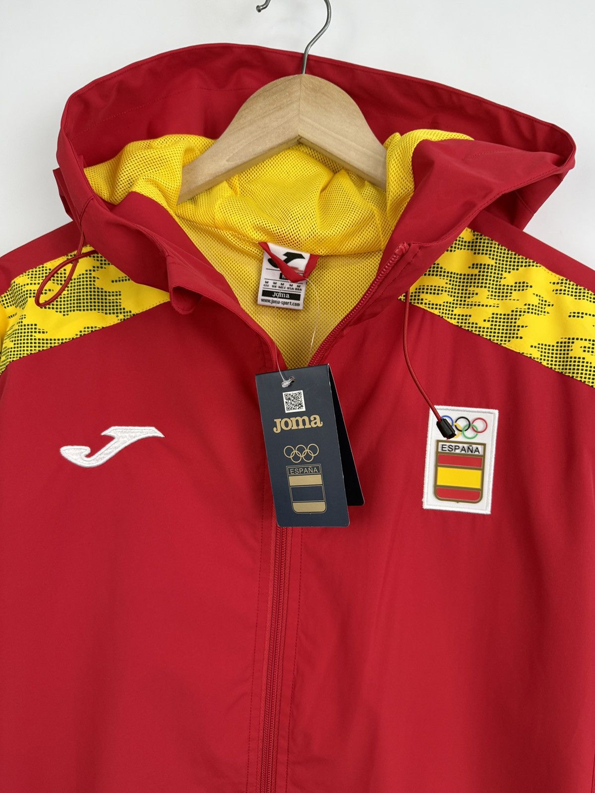 Joma NEW❗️🇪🇸 Joma Spain 2026 Olympic Team Official Jacket España Size US M / EU 48-50 / 2 - 8 Thumbnail